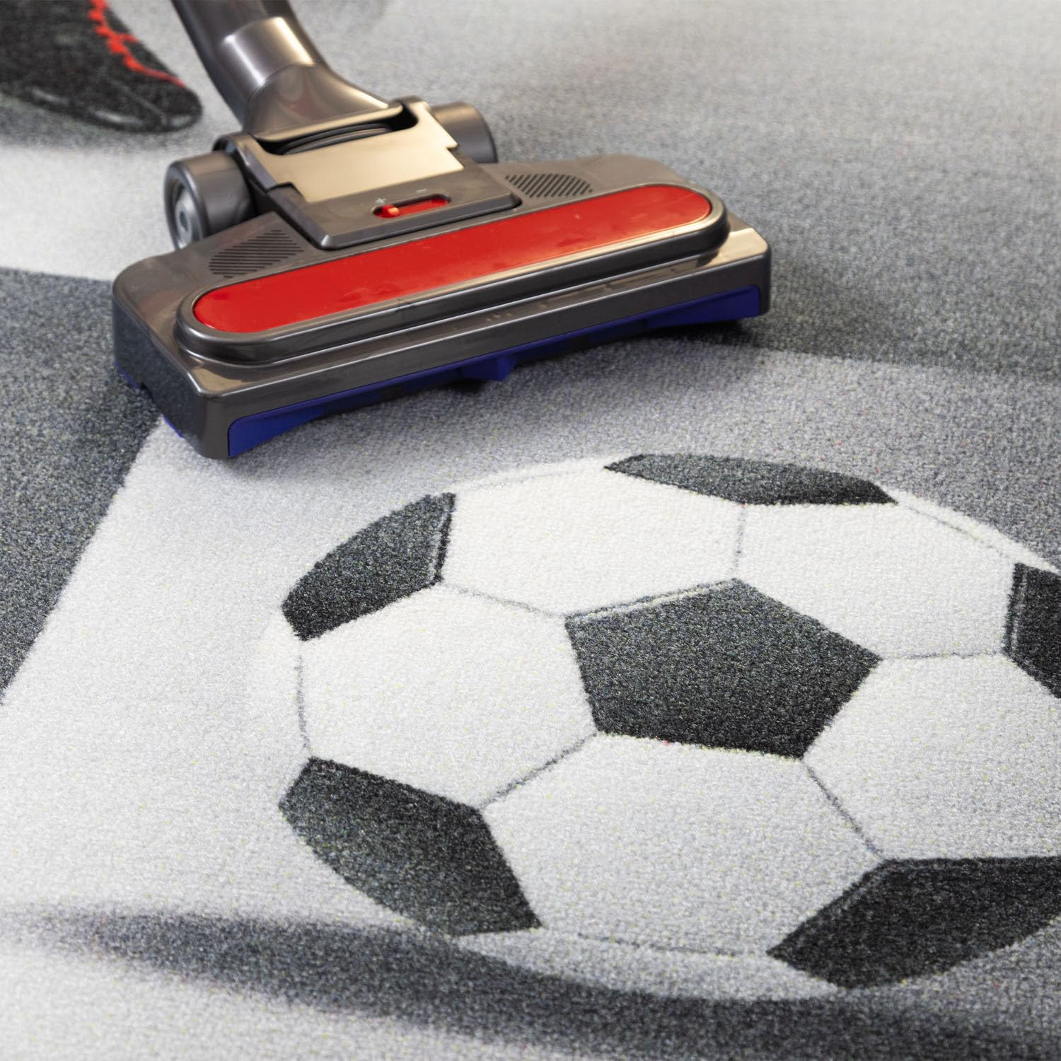 SIMPEX Kinderteppich Grau 120x170 cm Fußball-Design Modern rutschfest Waschbar Pflegeleicht Extra Weich Antiallergen Babyteppich Kinderzimmer Jungen Teppich