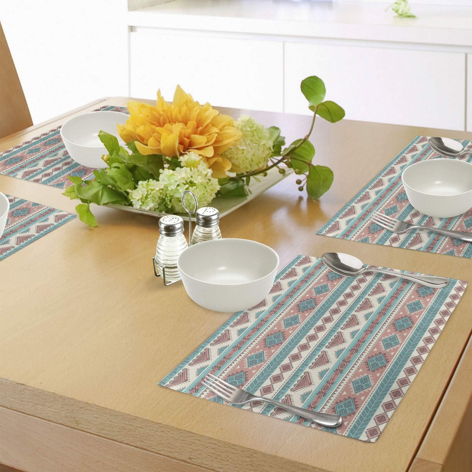 Ambesonne Tribal Place Mats Set of 4, Vintage Design Native Style Geometric Triangles Print, Washable Fabric Placemats for Dining Room Kitchen Table Decor, Cream Aqua and Peach