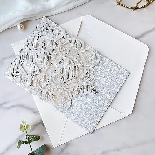 Miniatura 5 de Hosmsua 5.1 x 7.3 pulgadas, 50 tarjetas de invitación de boda con purpurina plateada con diamantes de imitación cortados con láser, invitación de