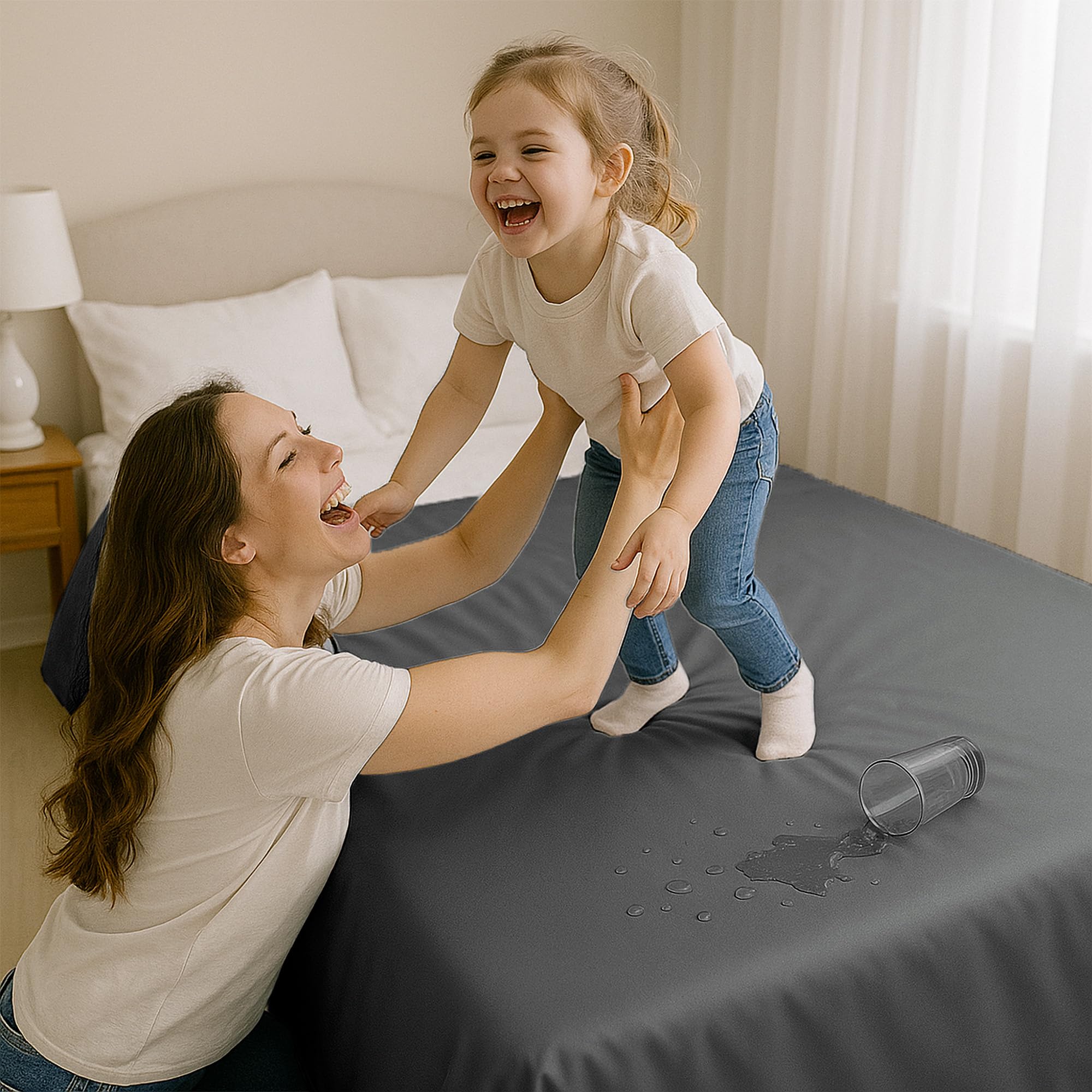 Byour3 – Tagesdecke SUPER wasserdichte Bettschutz Fleckenbeständig für Doppelbett Einzelbett Anti-Schimmel Anti-Tierhaar Katzen Hunde Haustiere Kinder Waschbare Decke (Bleigrau, Queen Size)