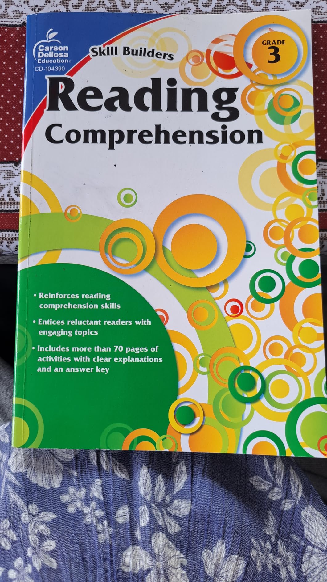Reading Comprehension, Grade 3 : Carson Dellosa Education: Amazon.com ...