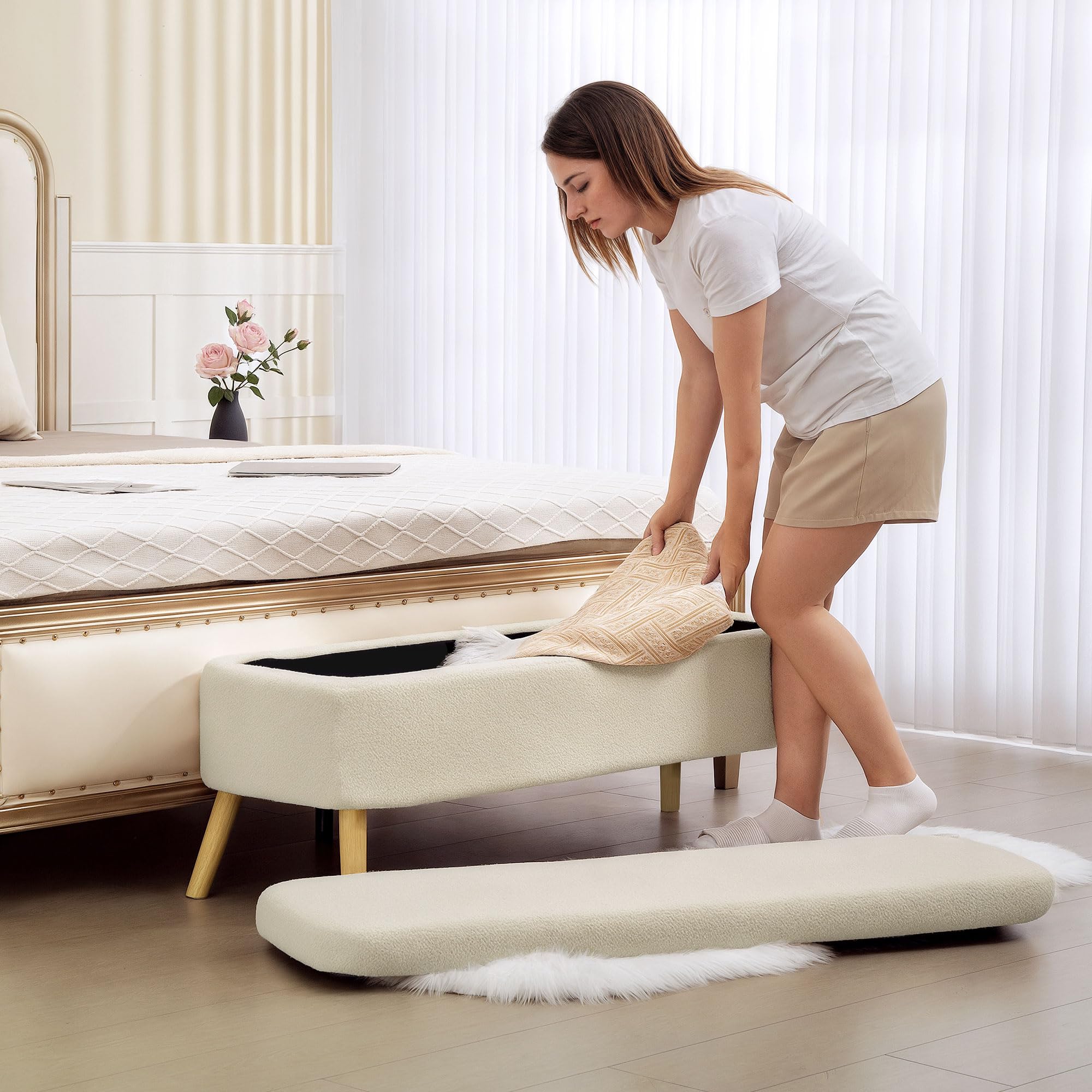 HOMCOM Sitzbank mit Stauraum Polsterbank Holzbeine 120x42x45 cm Beige | Teddy-Fleece-Optik, Truhenbank Sitztruhe, Bettbank, Wohnzimmer, Schlafzimmer, Flur