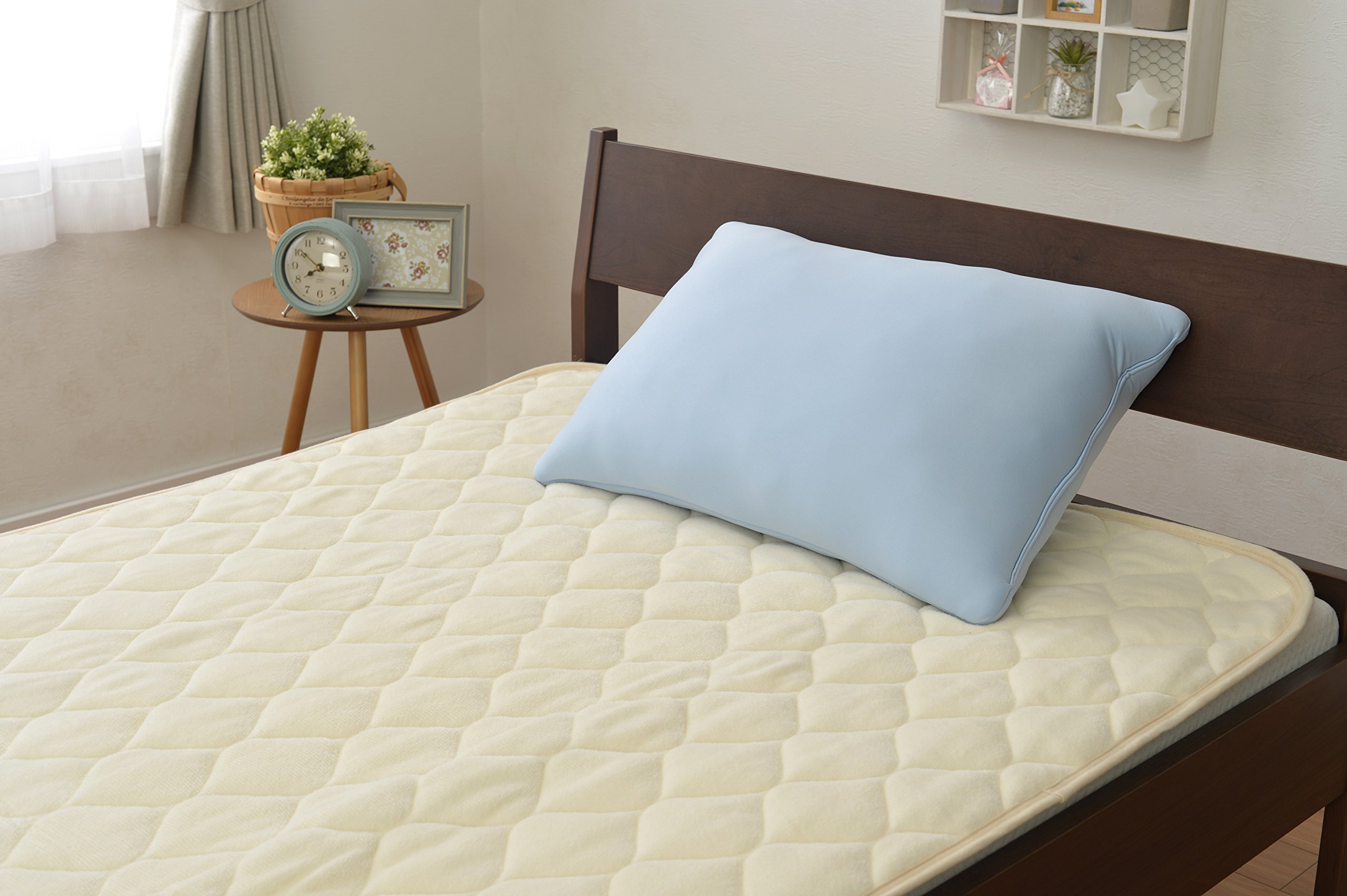 Amazon｜nishikawa 【 西川 】枕 ブルー 35×50cm 低反発チップ使用枕