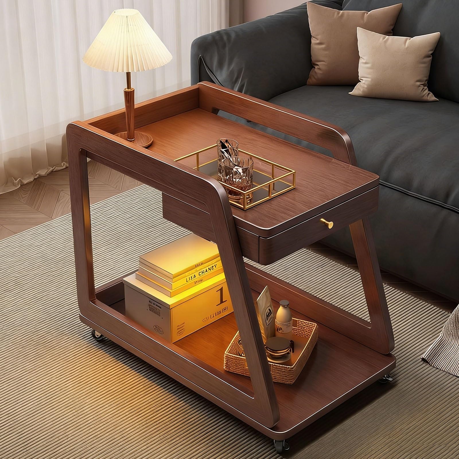 Table d'appoint multifonctionnelle pour optimiser les petits espaces du salon