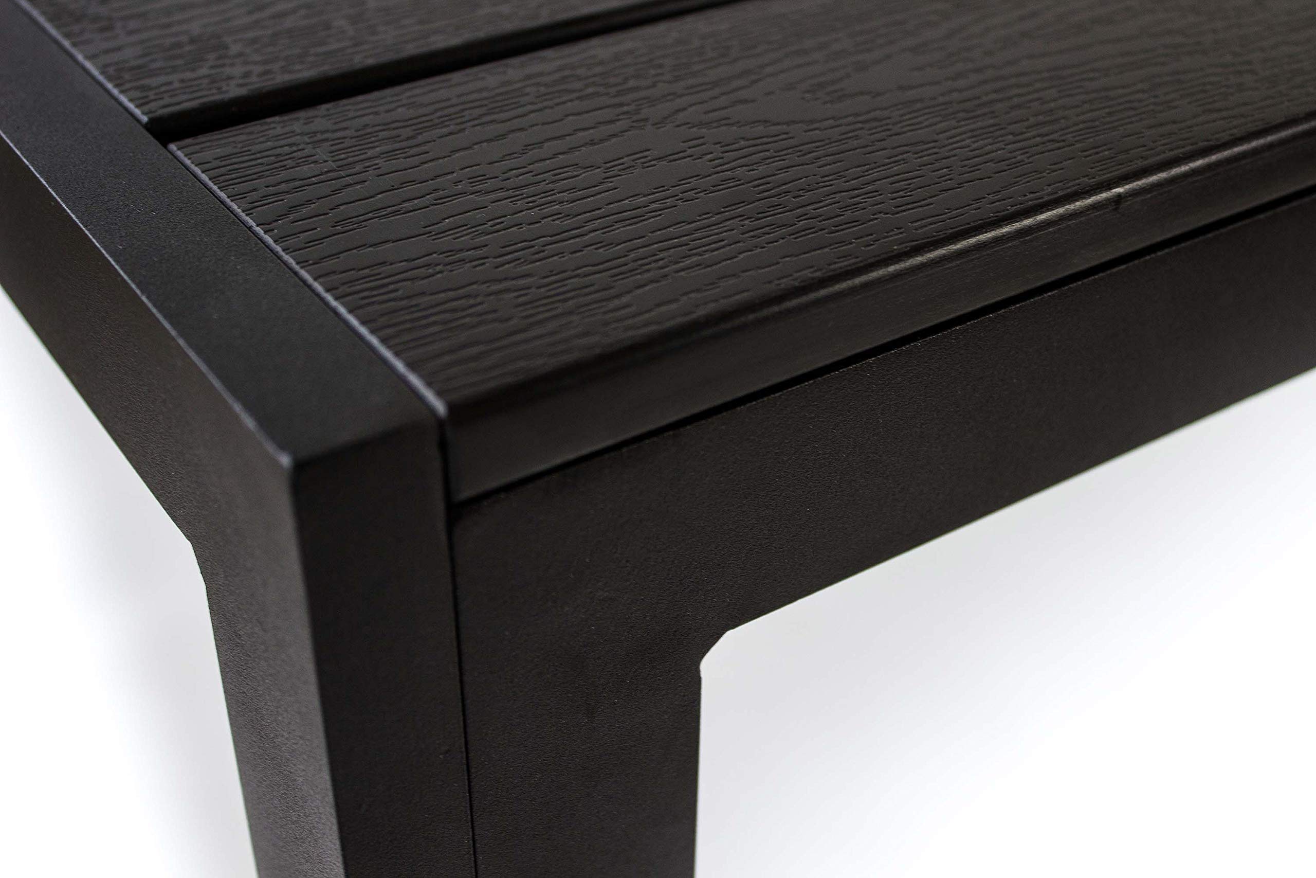 AVANTI TRENDSTORE - Limana - Tavolo da giardino con telaio in metallo e piano tavolo in Polywood. Disponibile in 2 misure diverse (LAP 150x74x90 cm)
