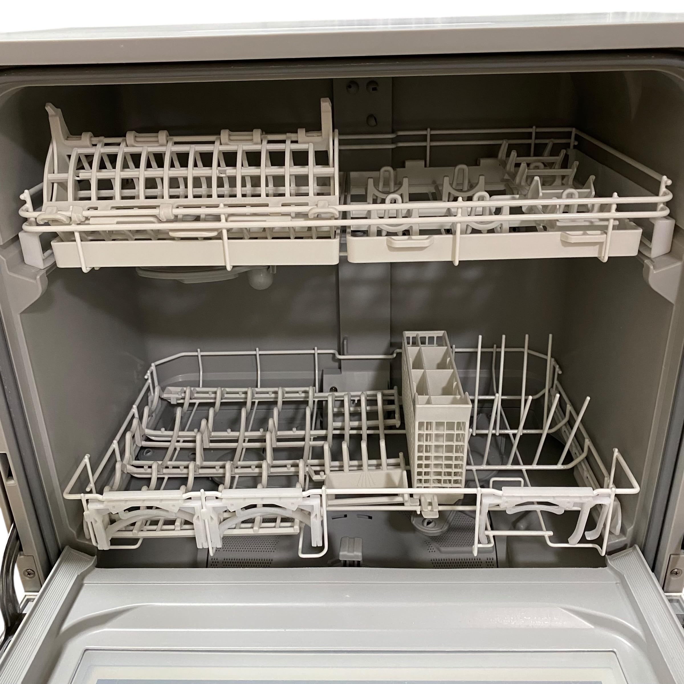 Panasonic - 未使用 パナソニック 食器洗い乾燥機 NP-TH4-C 凹みあり 2021年製 概要 食器洗い乾燥機 NP-TH4 | 食器洗い乾燥機（食洗機