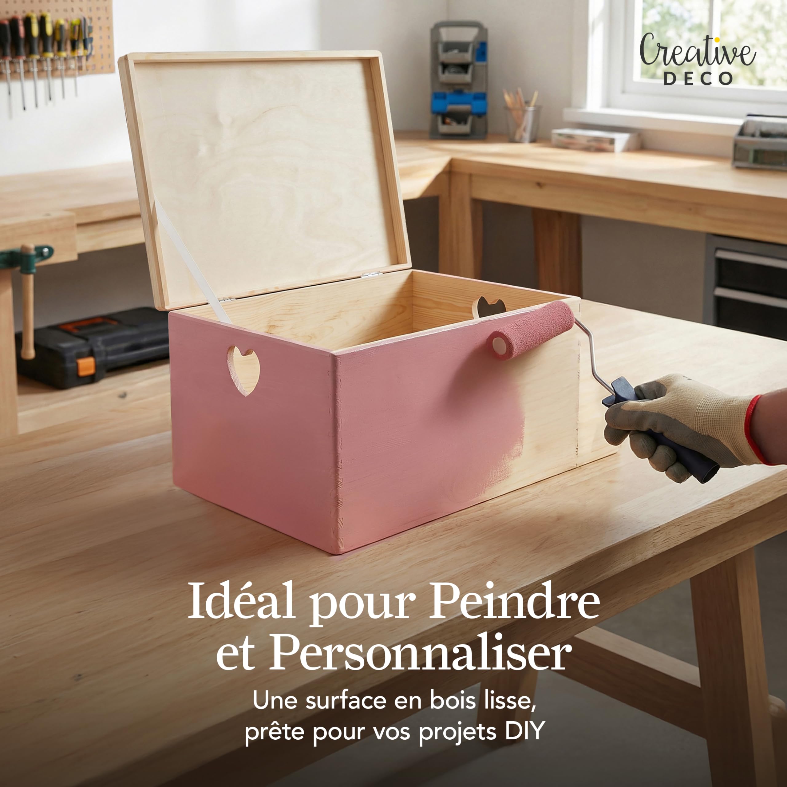 Creative Deco XXL Grande Boîte en Bois avec Couvercle à Décorer | 40 x 30 x 24 cm (+/- 1cm) | Non peint | Poignées Forme de Cœur | Boîte en Bois pour Jouets, Outils | BRUT & NON PONCÉ