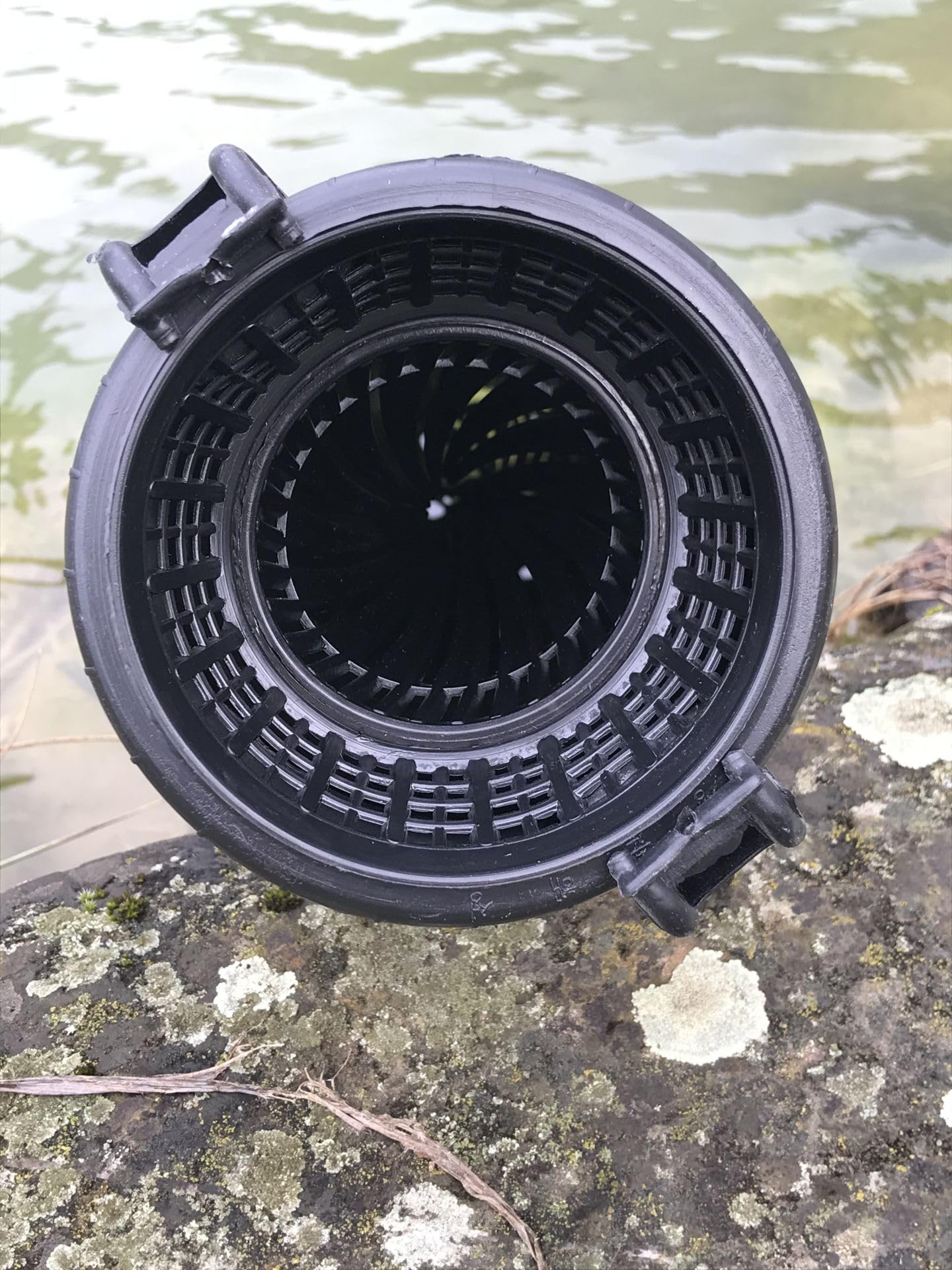 Aalkorb 75cm mit 2 Einläufen Aalreuse Reuse Aalrohr