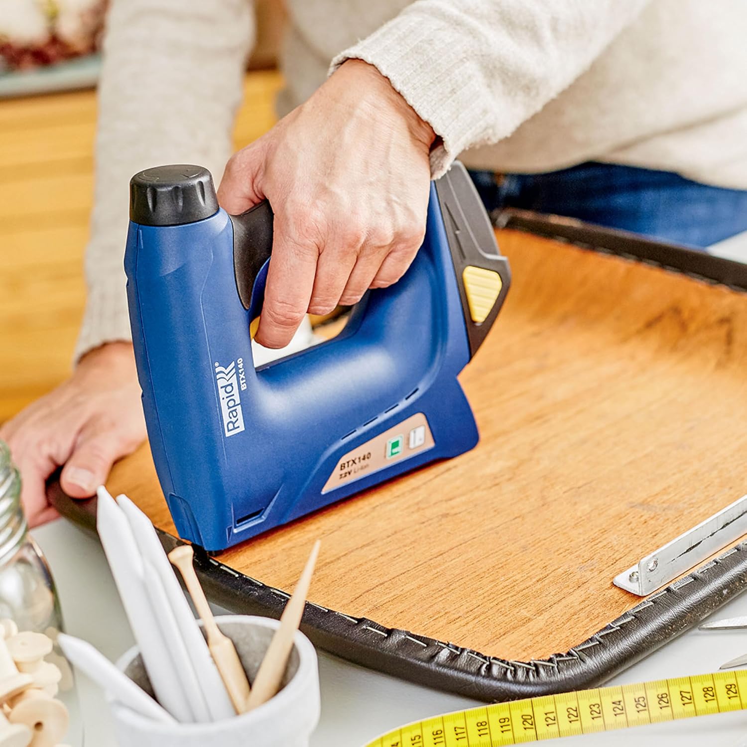 Rapid High Performance Staples, No.140, Leg Length 10 mm, 40303090-5000 Pieces