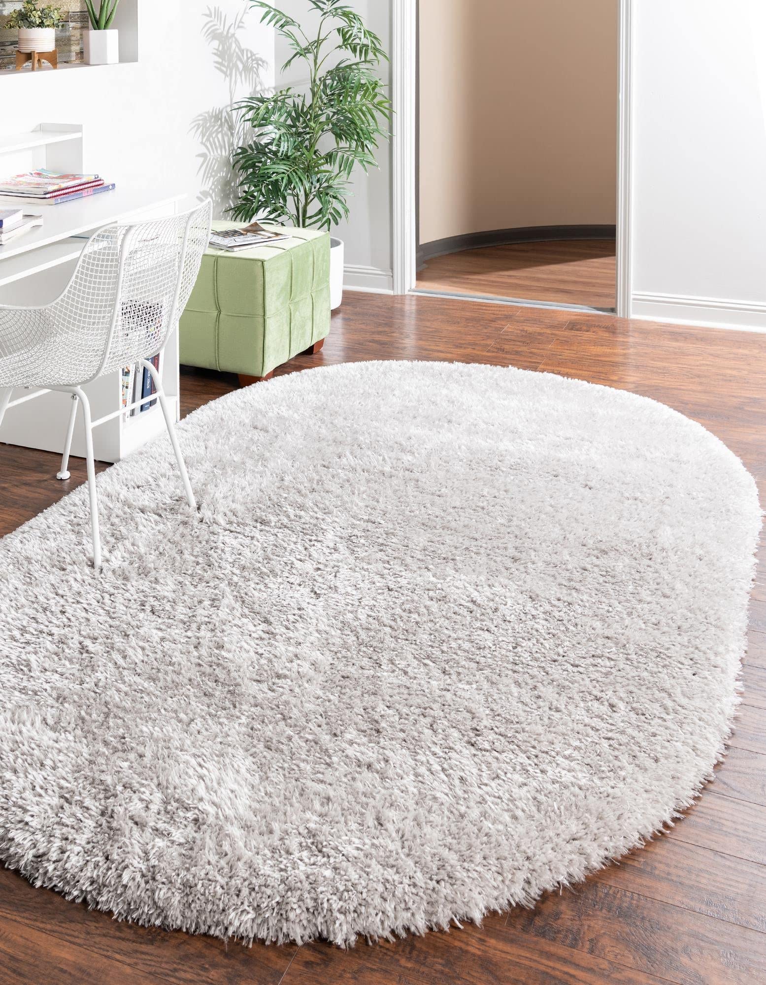 Rugs.com Glam Shag Collection Rug – 5' 3 x 8' Oval Silver Screen Shag Rug Perfect for Living Rooms, Large Dining Rooms, Open Floorplans