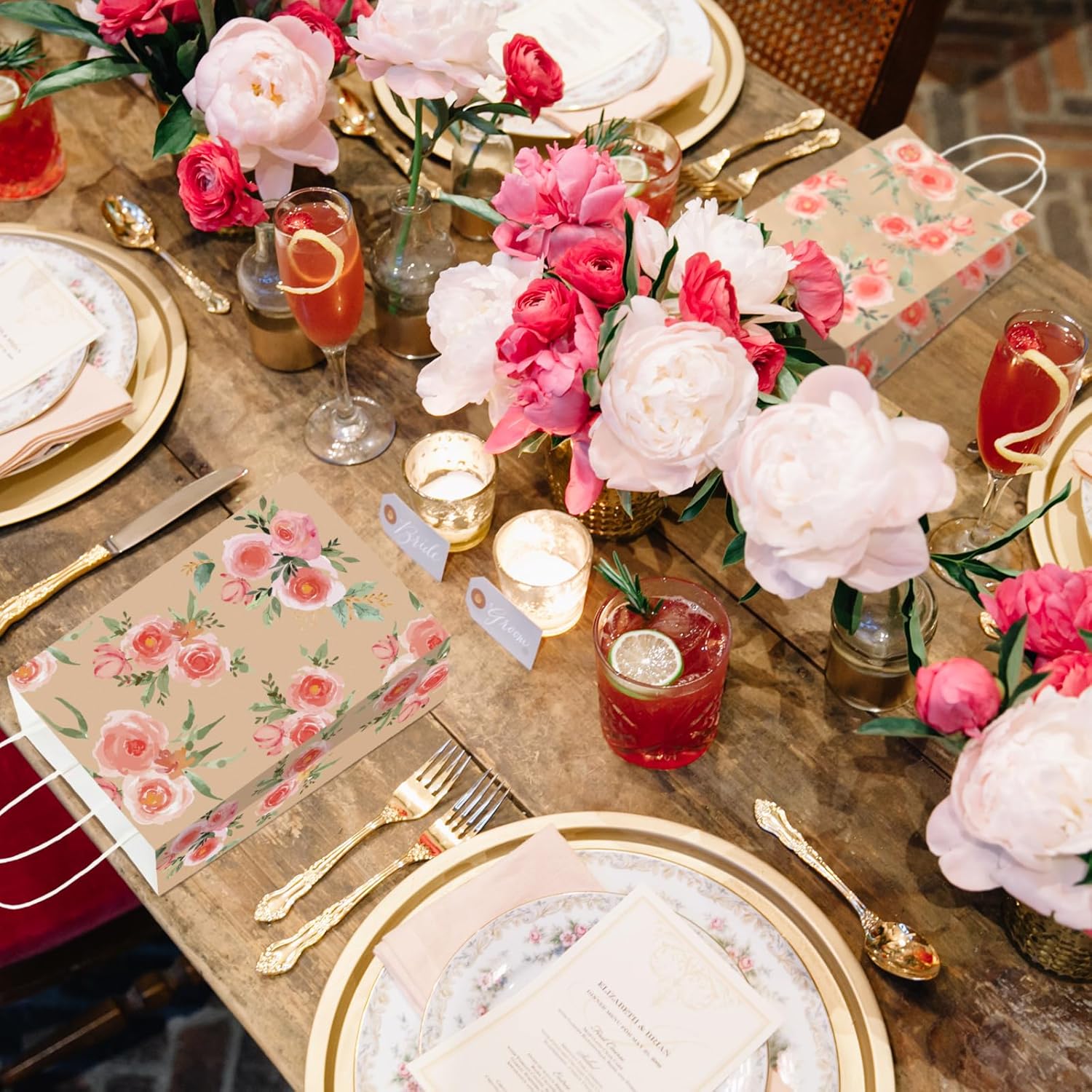 Karenhi 32 Pcs Small Floral Gift Bags with Handles Vintage Floral Paper Treat Bags Reusable Kraft Paper Tea Party Gift for Mothers Day Party Favors 8.7 x 5.9 x 3.2 In