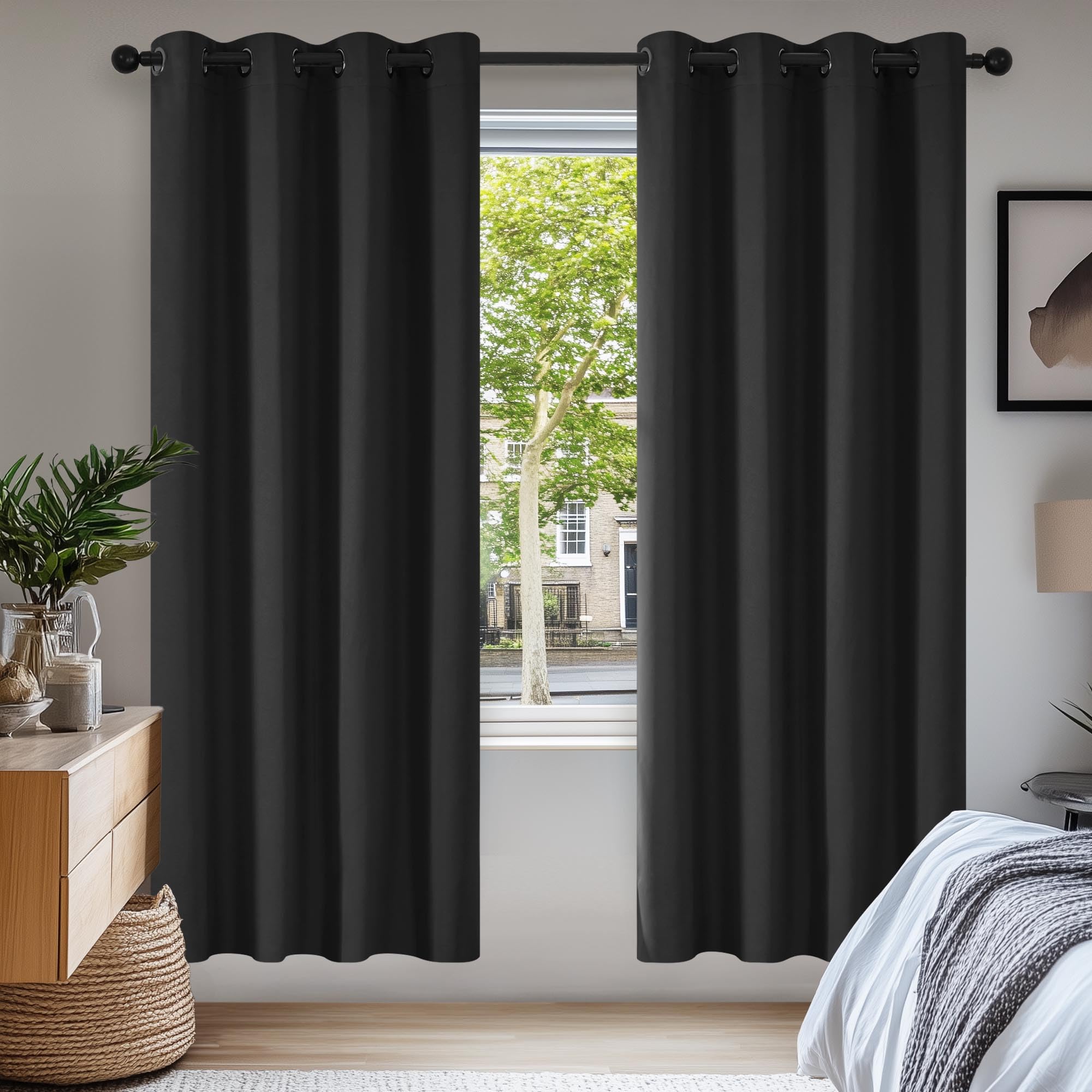 Deconovo Tende Oscuranti per Interni 2 Pezzi 180 CM Altezza, Termiche Isolanti, Anti-Rumore, con Anelli, Ideali per Camera da Letto e Soggiorno, 140x180 CM, Nero