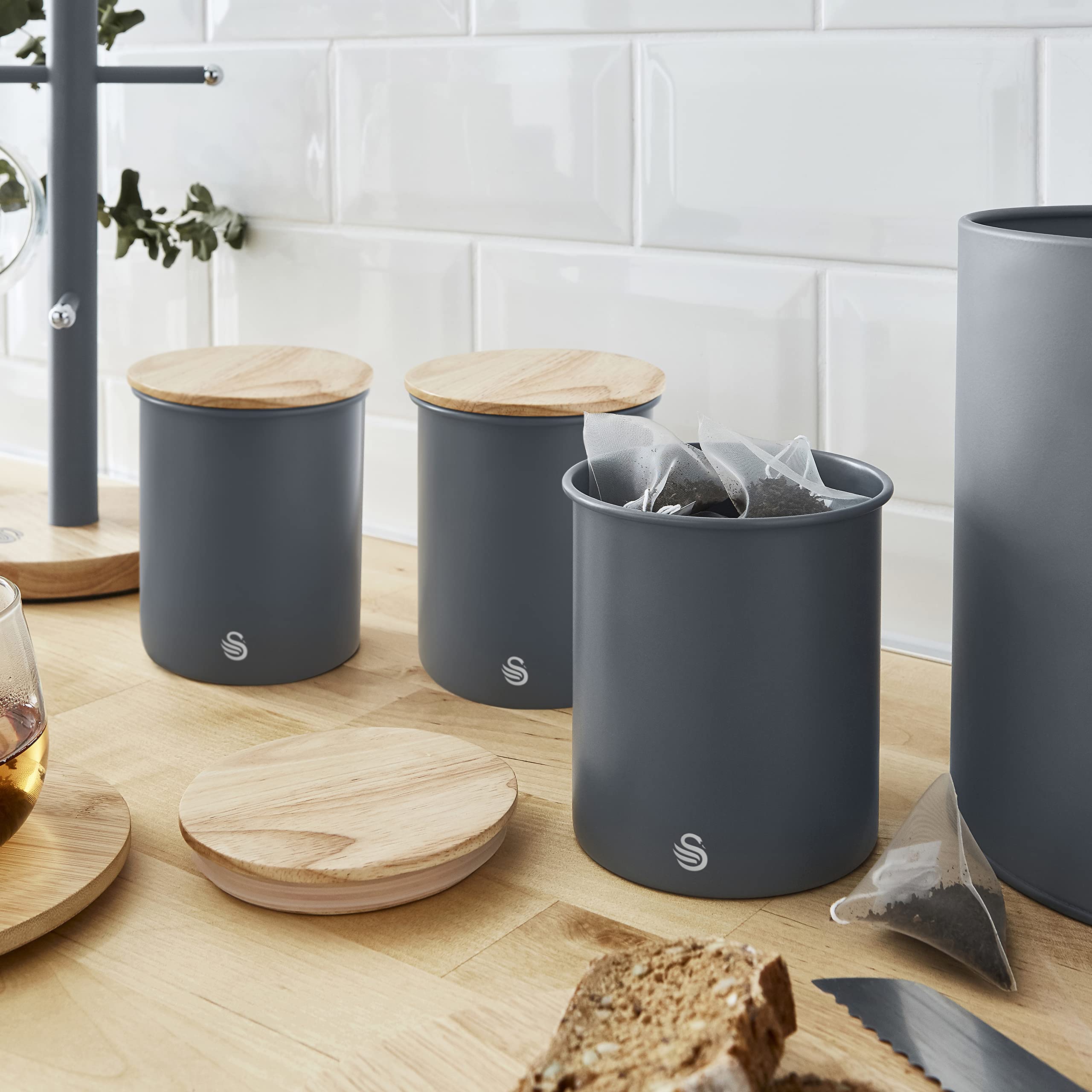 Swan Nordic 6 Piece Kitchen Set in Slate Grey Including 1.7L Jug Kettle