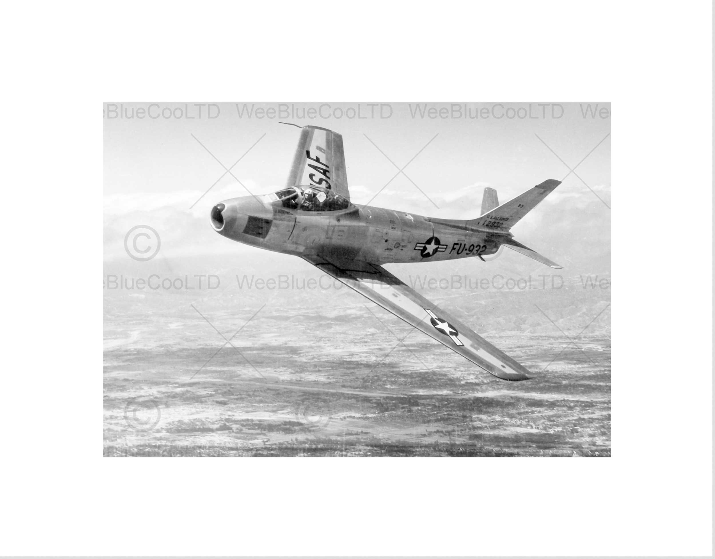 Wee Blue Coo MILITARY AIR PLANE FIGHTER JET F86F SABRE BLACK FRAMED ART PRINT B12X3587