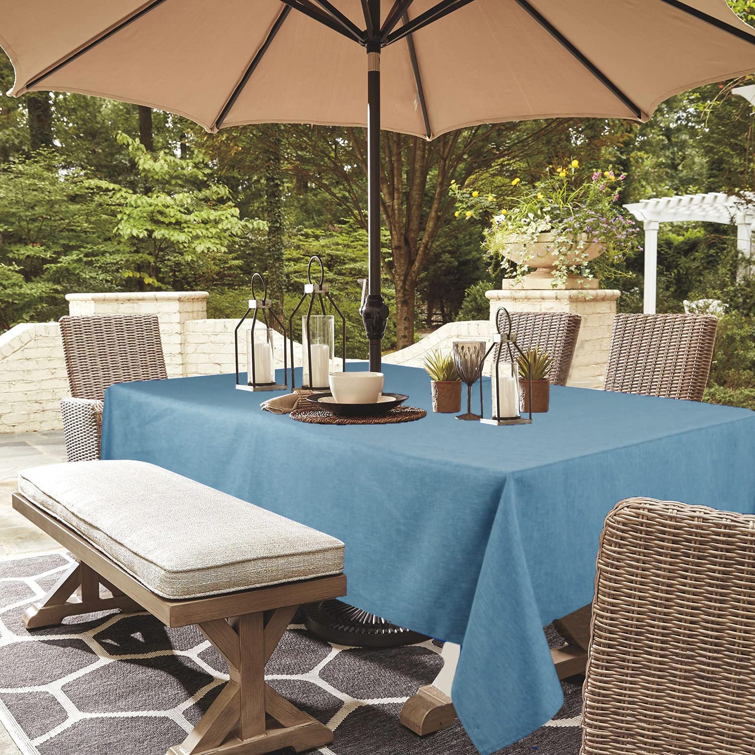 youngseahome Outdoor Tablecloth, Wrinkle Resistant, Stain Resistant, Waterproof Polyester Fabric Tablecloth with Zipper, Umbrella Hole for Picnic, Party, Dinner, Patio, Garden, 60 x 84 Inch