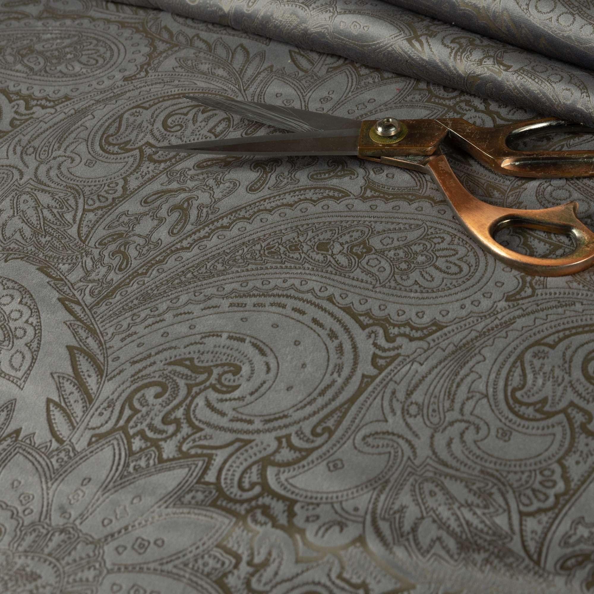 Redbrick Mill Fabrics Flame Retardant Laser Cut Damask Paisley Soft Velveteen Velvet Upholstery Fabric by The Metre, 135cm, Grey (Per Metre)