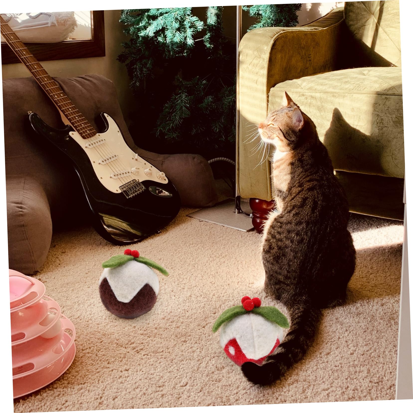 Yardwe 9 Piezas Pelota de Juguete para Mascotas Cat Toys Gato Bola de Navidad Gato Juguete Interactivo Juguetes navideños para Gatos Juguetes de Pelota para Mascotas Bolas de Gato en Caja