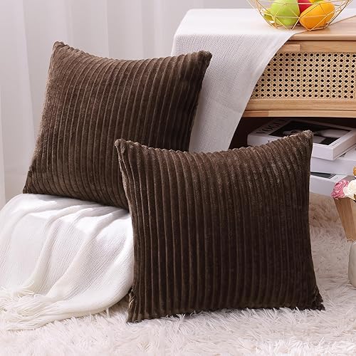 Miniatura 7 de Simmore Juego de 2 fundas de almohada decorativas de 18 x 18 pulgadas, fundas de almohada de franela de felpa suave de doble cara para sofá, sala de