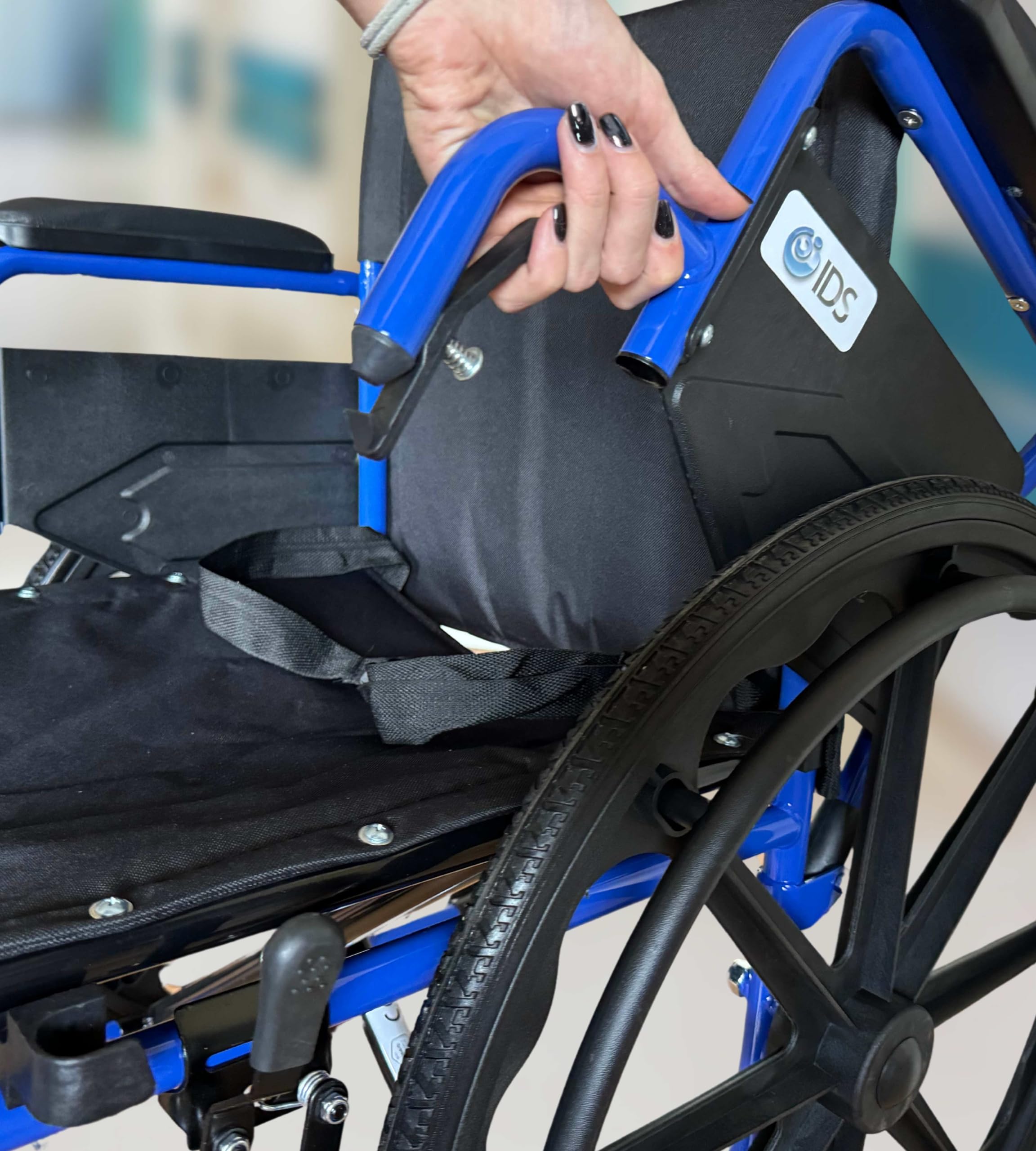 App Life Sedia a Rotelle Pieghevole Leggera ad Autospinta, Dispositivo Medico Classe I per Disabili/Anziani Acciaio con Braccioli, Pedane ribaltabili Estraibili