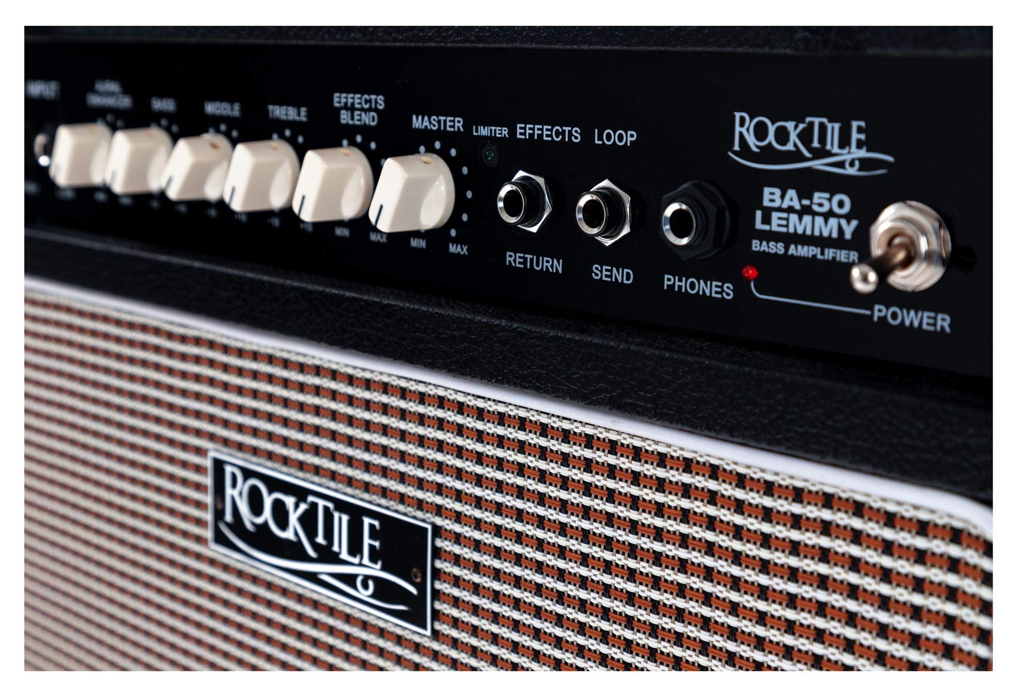 Rocktile BA-50 Lemmy Basscombo 50 Watt, Potenza in uscita: 50 Watt RMS | Speaker: 12" (30, 5 cm), Equalizzatore a 3 bande, Aural Enhancer, Cabinet inclinato, 2 ingressi jack da 6, 35 mm), Maniglia