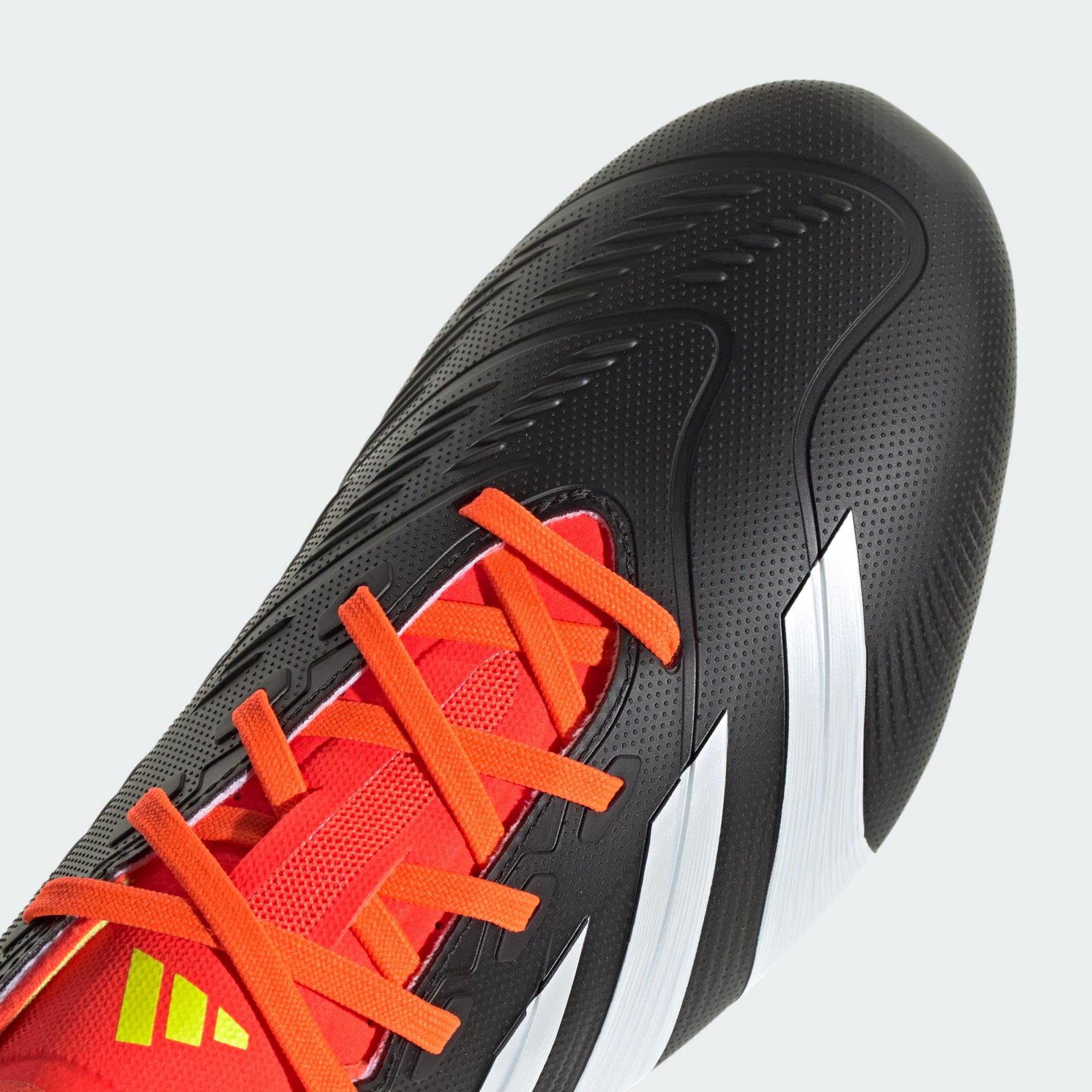 adidas Unisex Bota de fútbol Predator League césped Natural seco