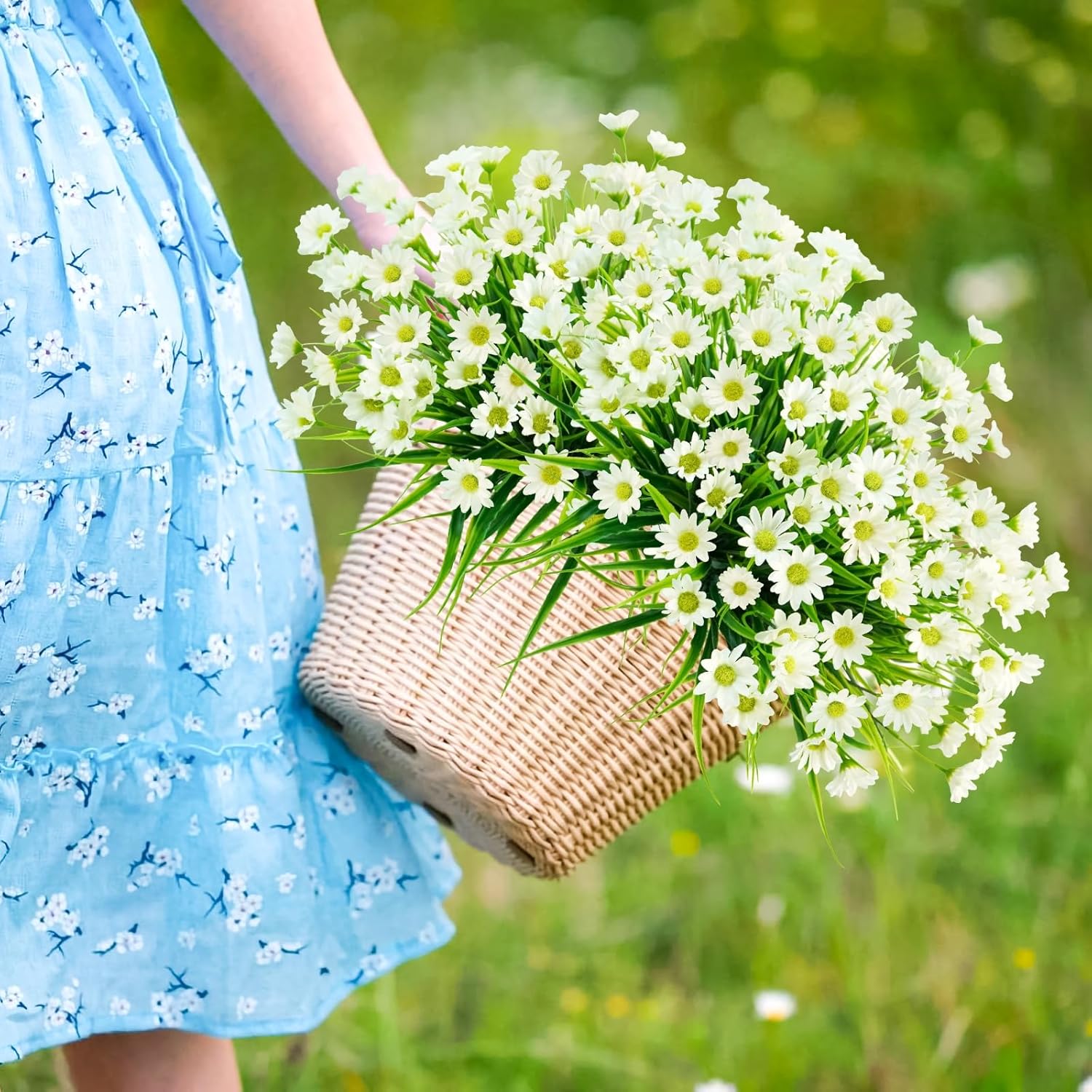 12 Bundles Artificial Daisies Flowers Outdoor UV Resistant Fake Silk Daisy Mums Flowers No Fade Faux Greenery Plants for Home Wedding Garden Window Box Outdoor Planters Spring Decor - White - Image 6