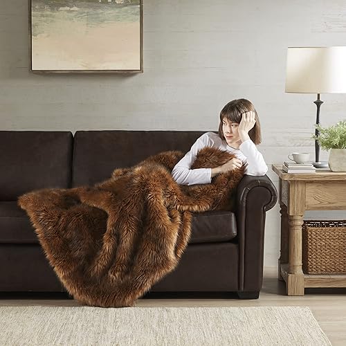 Miniatura 6 de Hyde Lane Manta de piel sintética  Pelo ultra largo, manta de lujo esponjosa de oso marrón con puntas negras, manta de felpa mullida de color animal