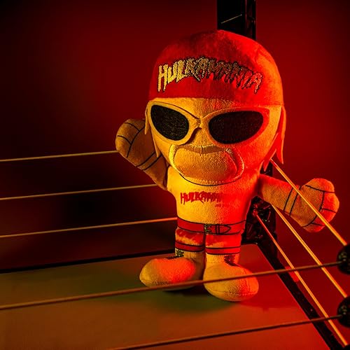 Miniatura 4 de Bleacher Creatures WWE Kuricha Bundle: Hulk Hogan y Macho Man Randy Savage Kuricha Peluches