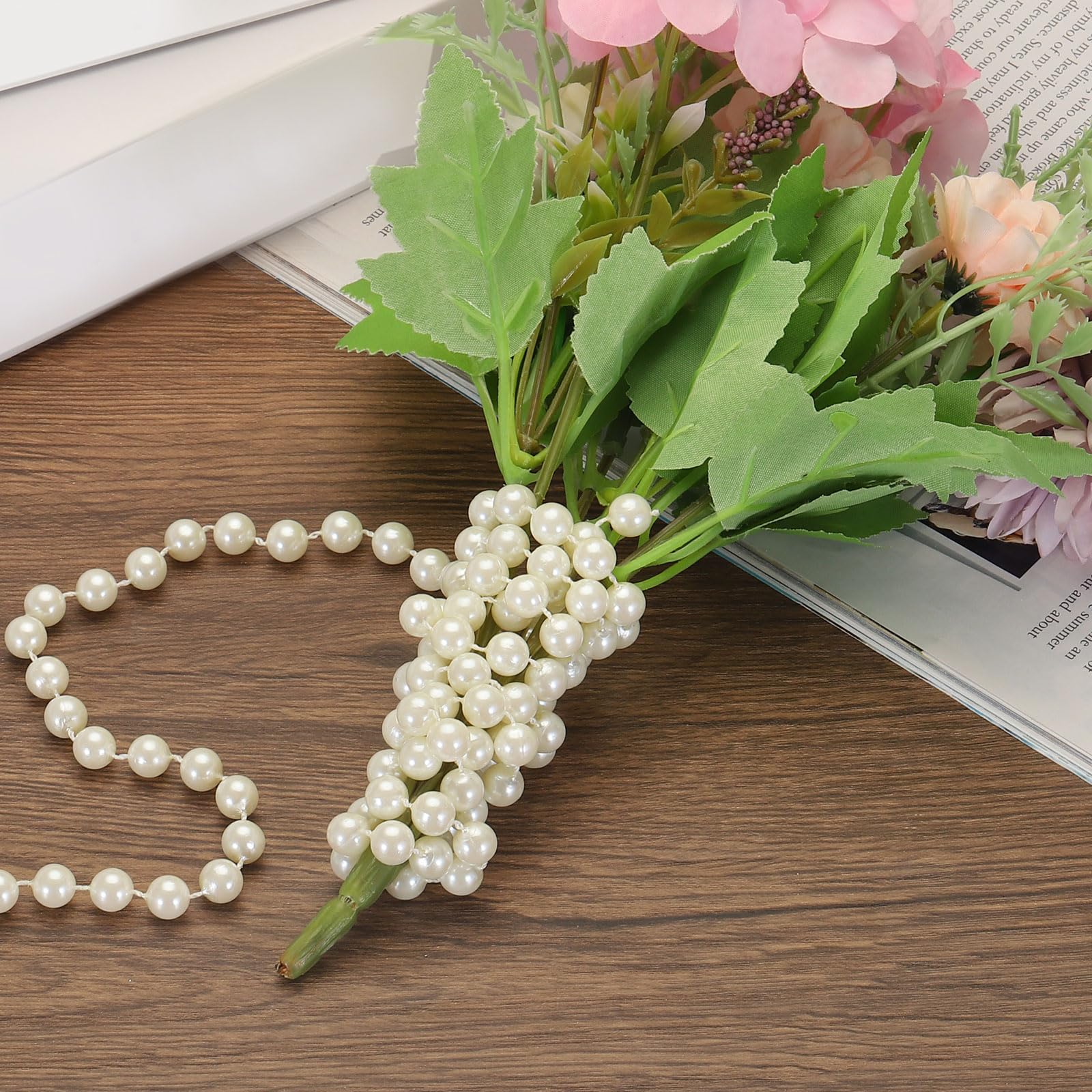 Décoration Arbre Noël Guirlande Noel Rose PATIKIL Fleur Perle Ficelle Perles Guirlande, 2 Pcs 4.3 Ft Artificiel Perle Fil Guirlande Pour Noël Arbre Fête DIY Artisanat Maison Mariage Décoratif, Blanc Rose De