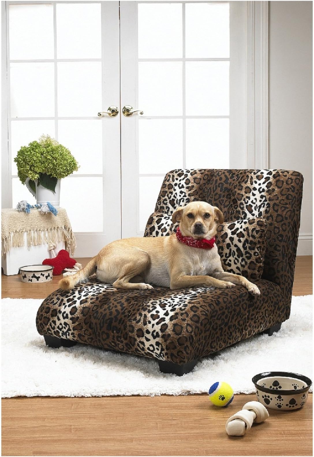 Enchanted Home Pet The Elliot Chaise