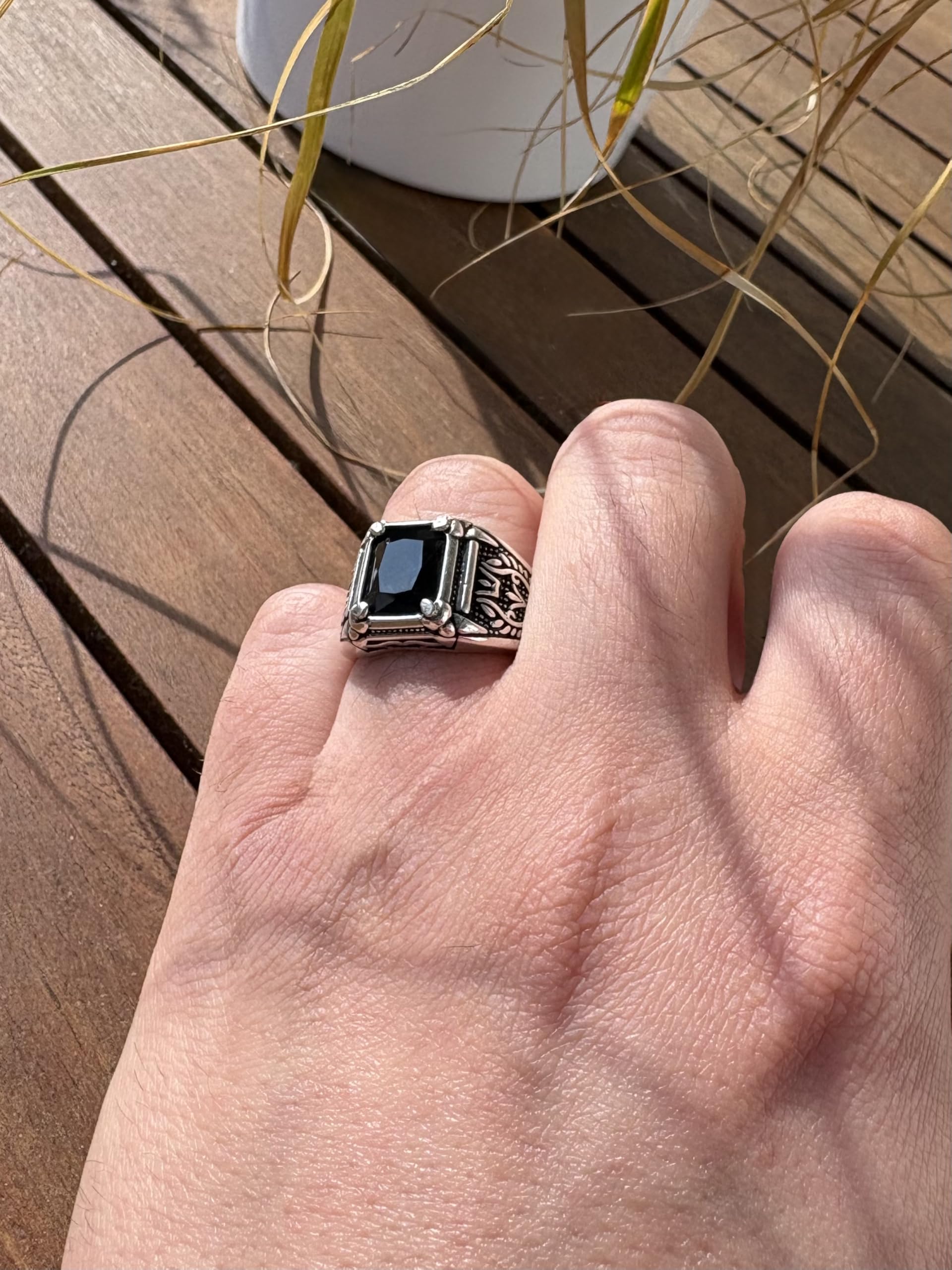 Générique Bague/Chevalière en Argent avec Massive Obsidienne Noire, Adaptable, Style Élégant/Masculin, S’ajuste par pression vers l’intérieur ou l’extérieur