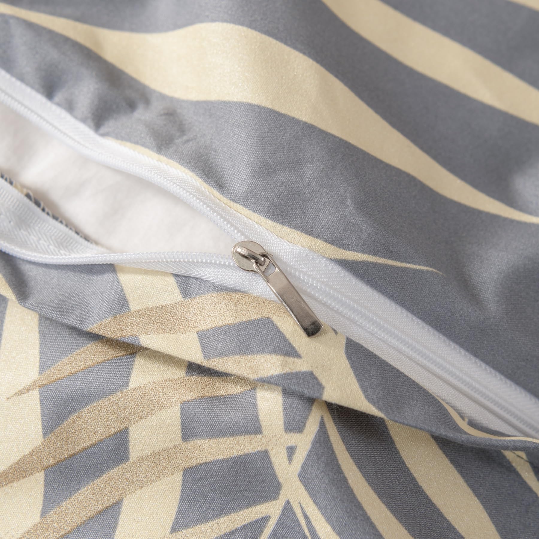 Funda nórdica de 240 x 260 cm, hojas de palmera tropicales con motivo dorado gris, juego de ropa de cama de microfibra suave para 2 personas adultas con cremallera y fundas de almohada de 65 x