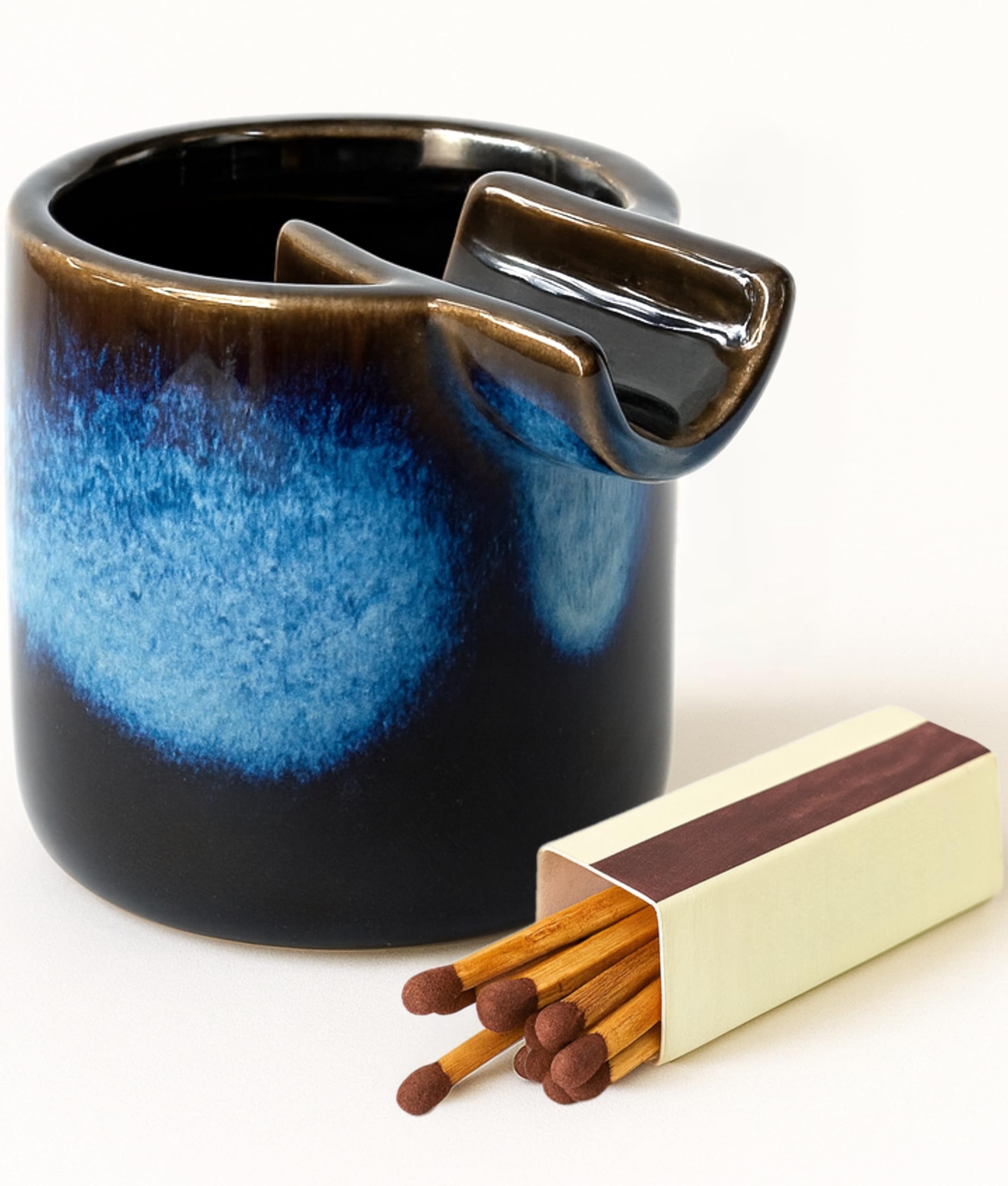Amazon.com: Cool & Cute Ceramic Ashtray – Deep Ash Tray with Holder for  Smokers, Indoor/Outdoor Vintage Decorative Smoking Accessories : Home &  Kitchen