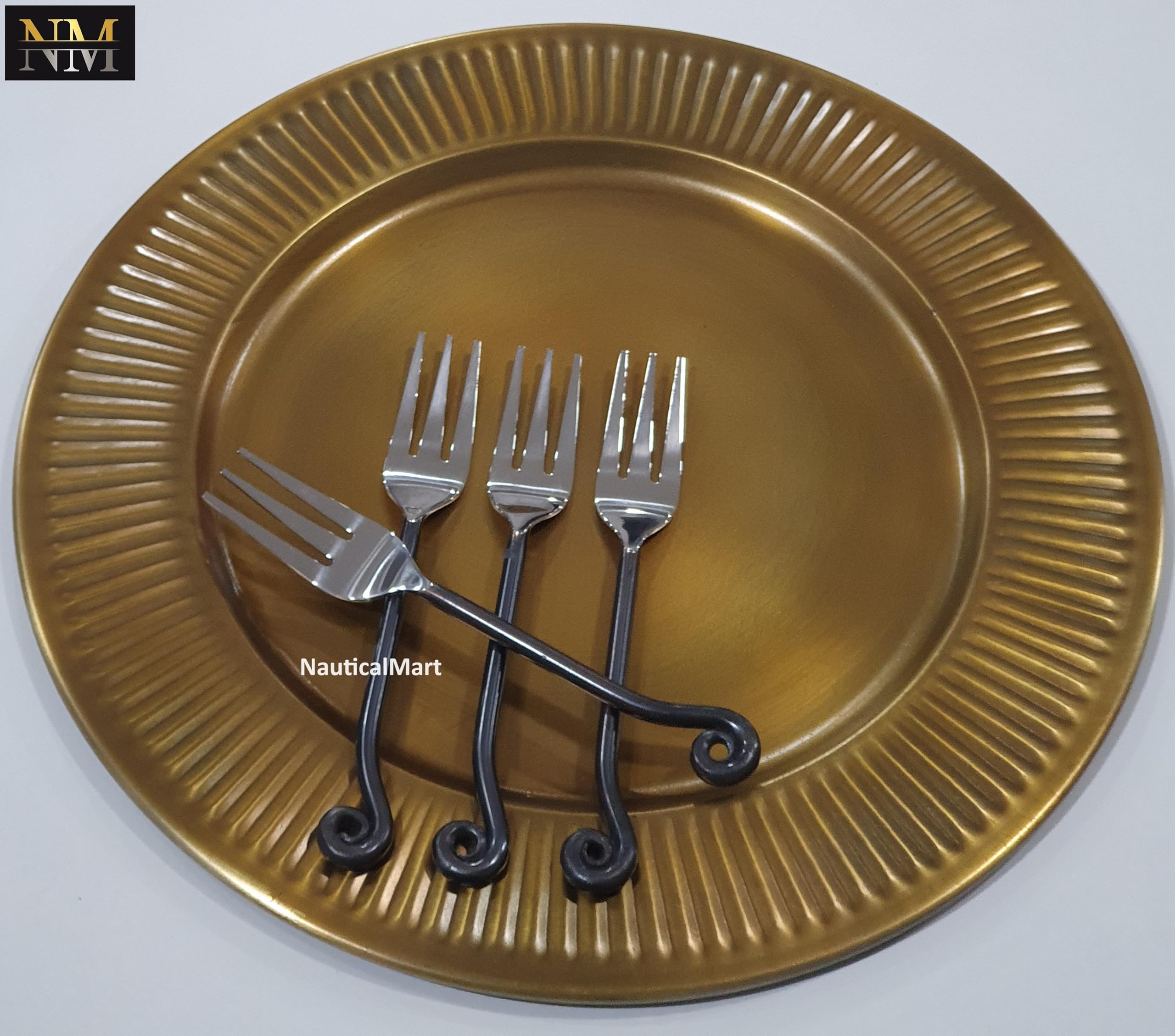 NauticalMart Treble Chef Cutlery Set - Medieval Style 7 1/2 Inch Stainless Steel Forks, Dishwasher Safe, Durable and Elegant Dining Utensils for Home and Corporate Gifts — Amazon image 6
