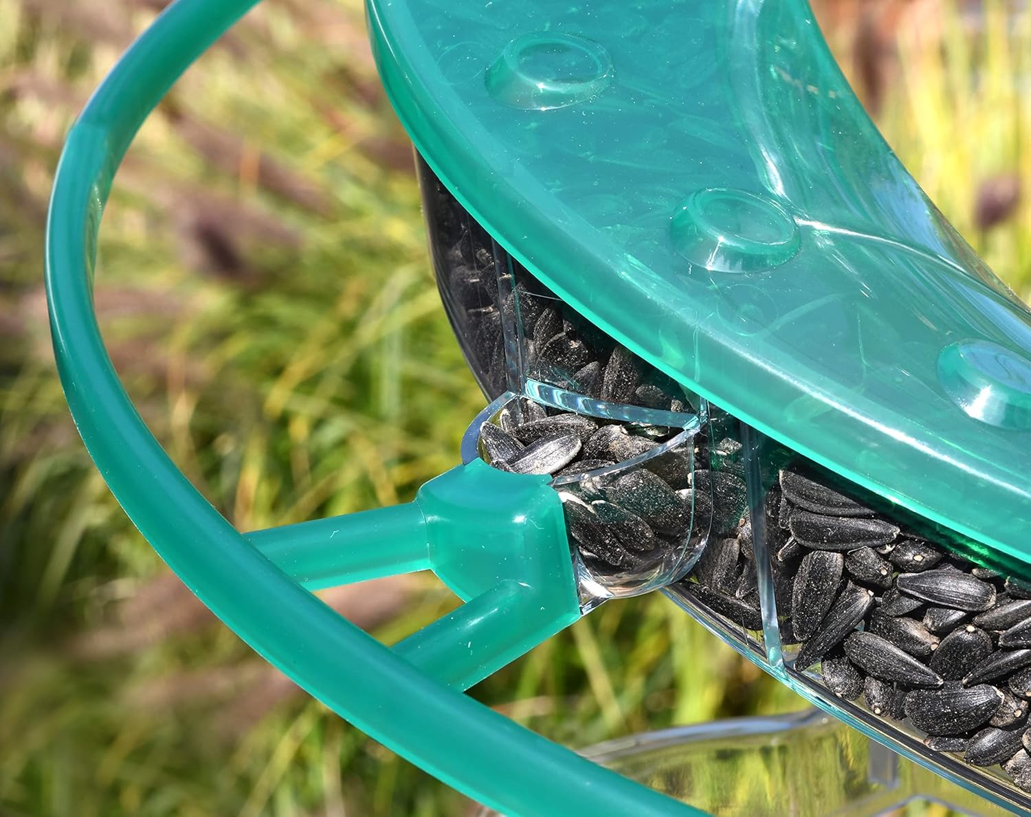 Cascade® DNA™ Songbird Seed Feeder, Allows 2 Types of Seed in One Feeder, Continuous Perches, Helical Design, 8 Ports