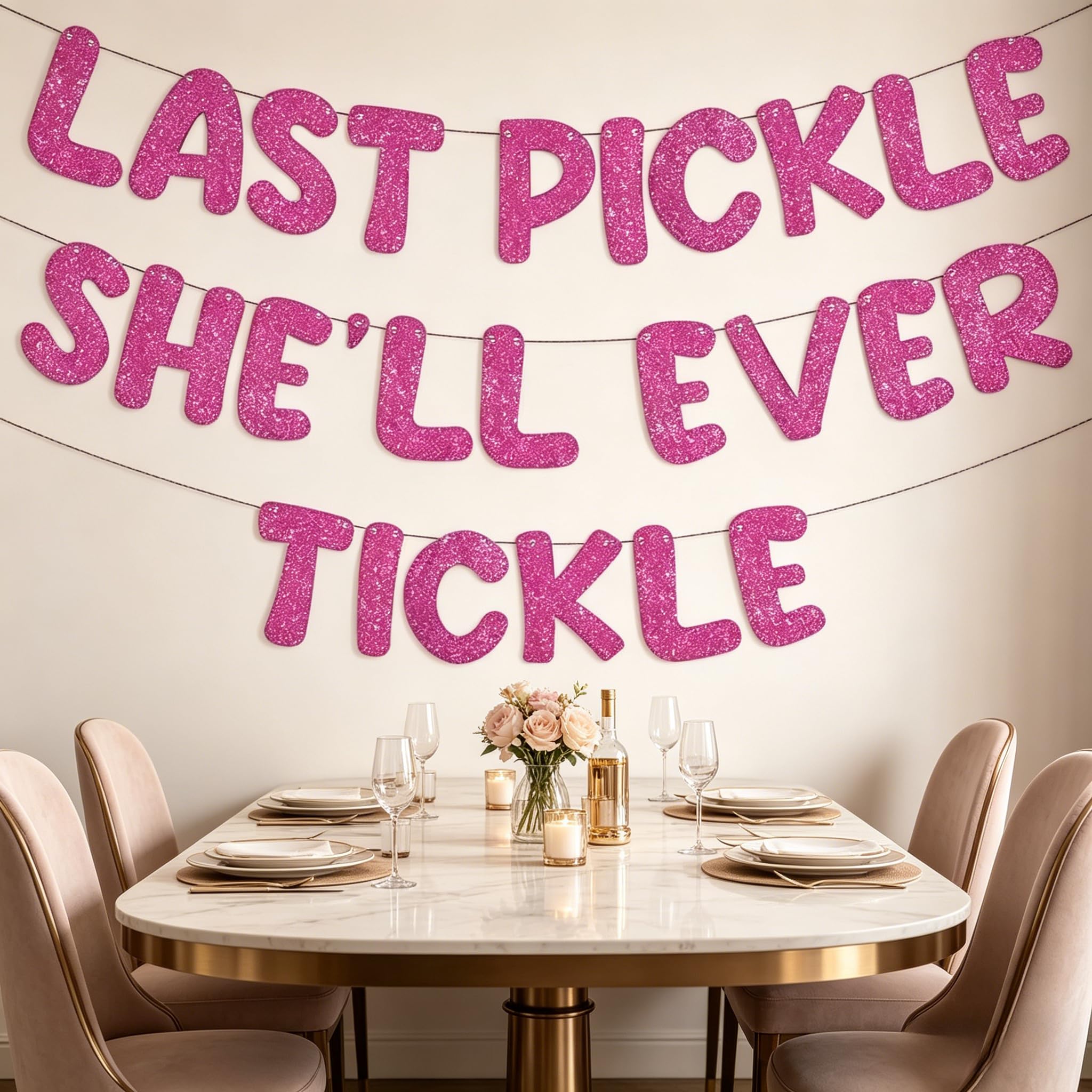 Adjustable Party Banner - LAST PICKLE SHE'LL EVER TICKLE - 6m Premium Cardstock Decoration for Bachelorette & Girls Night Out - Easy to Hang