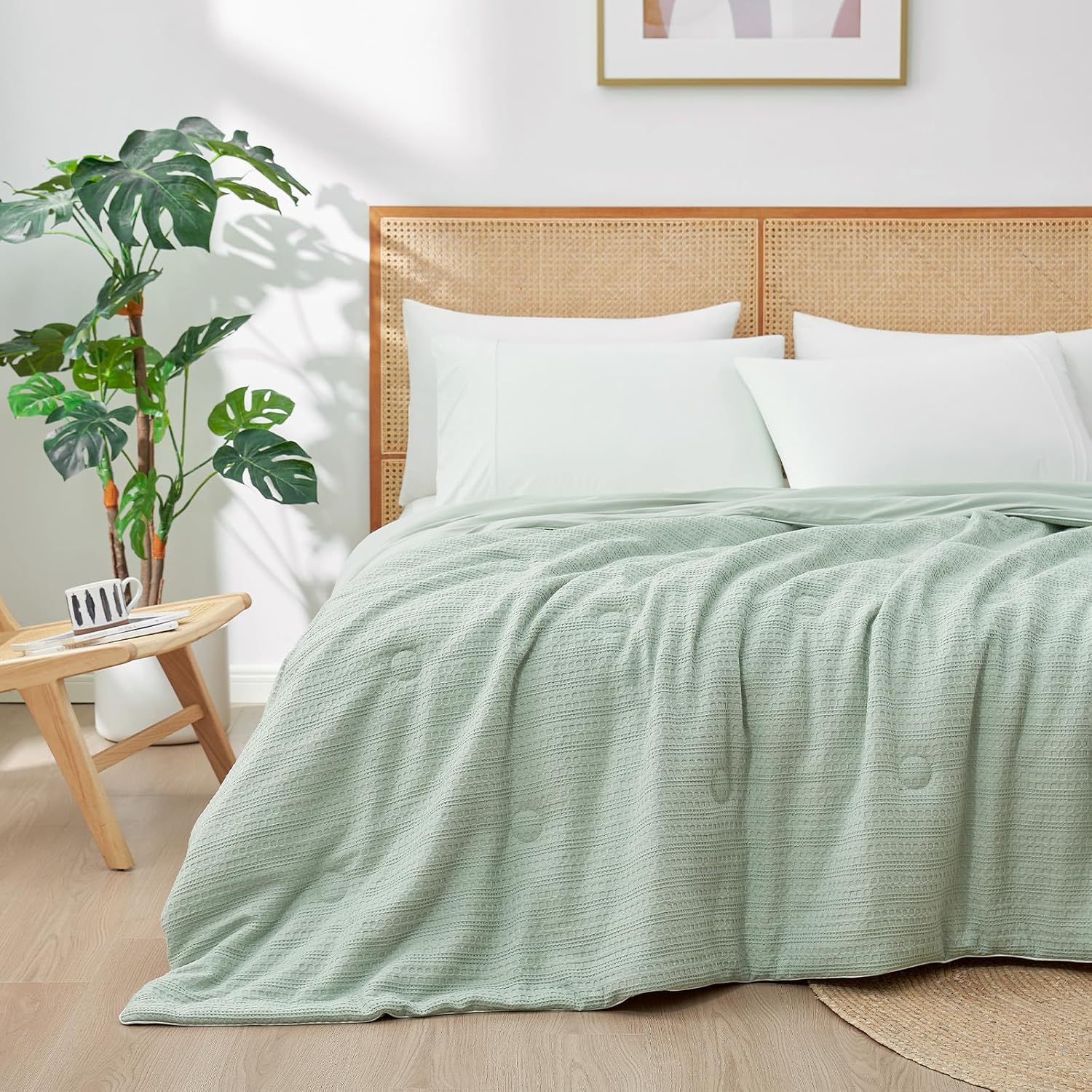 Amélie Home Waffle Cooling Comforter Queen Size, Q-Max 0.45 Reversible Lightweight Cooling Blanket for Hot Sleepers, Breathable Bedding for Night Sweats, 90"x90", Sage Green - Image 7