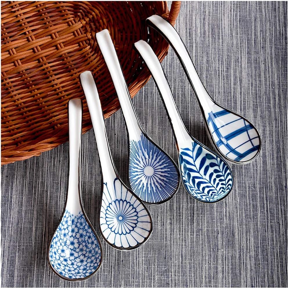 Spoon Table Spoons Japanese Style Ceramic Household Kitchen Tools Soup Spoon Restaurant Rice Spoon Long Handle Pasta Drinking Soup Spoon for Home, Kitchen Or Restaurant
