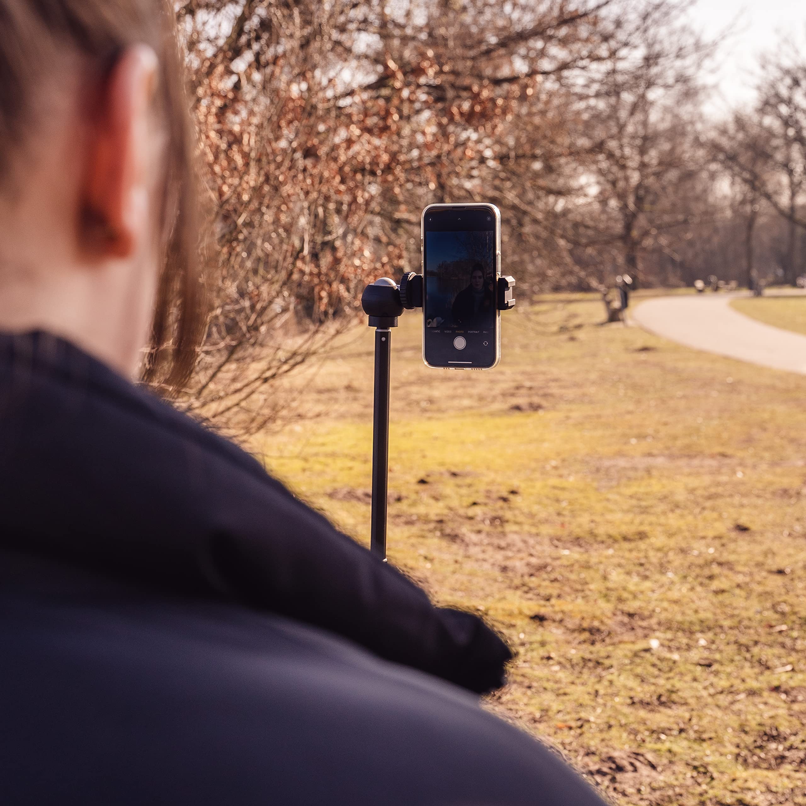 MOJOGEAR Zestaw Vlog: mini statyw, uchwyt na telefon komórkowy i bardzo długi kijek do selfie