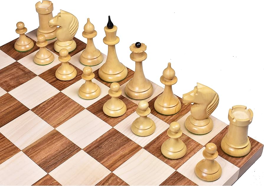 Amazon.com: Royal Chess Mall 1950s Soviet Latvian Reproduced Chess