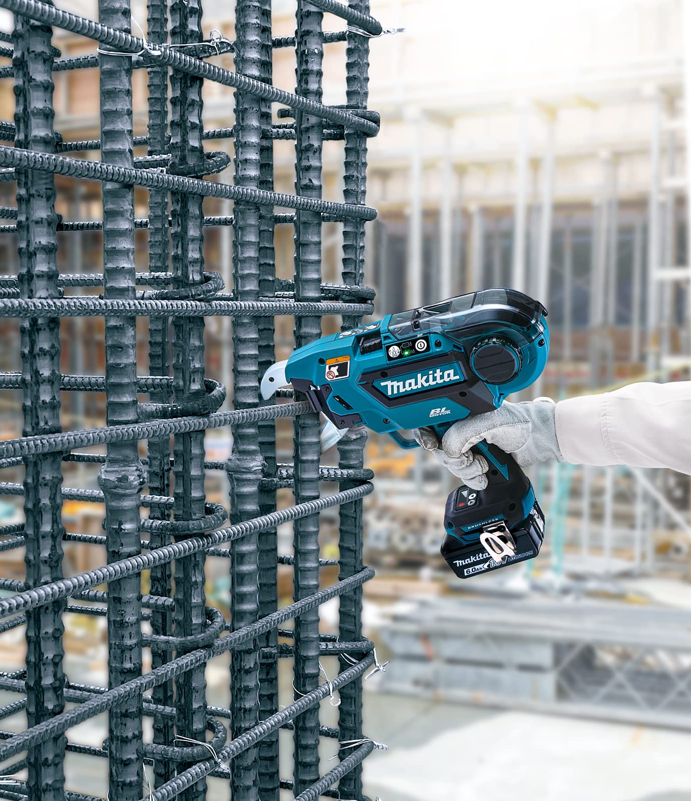 Makita DTR181ZJ 18V Li-ion LXT Brushless Rebar Cutting Tool