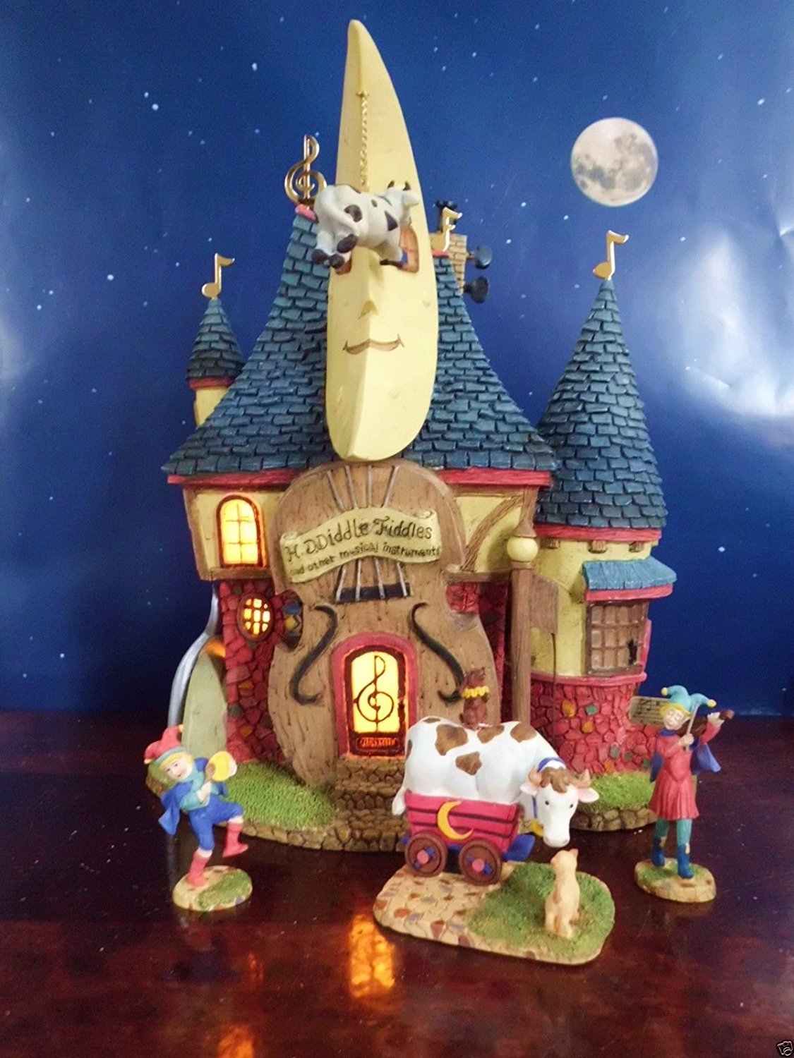 Dept 56 H.D. Diddle Fiddles Storybook Village Collection