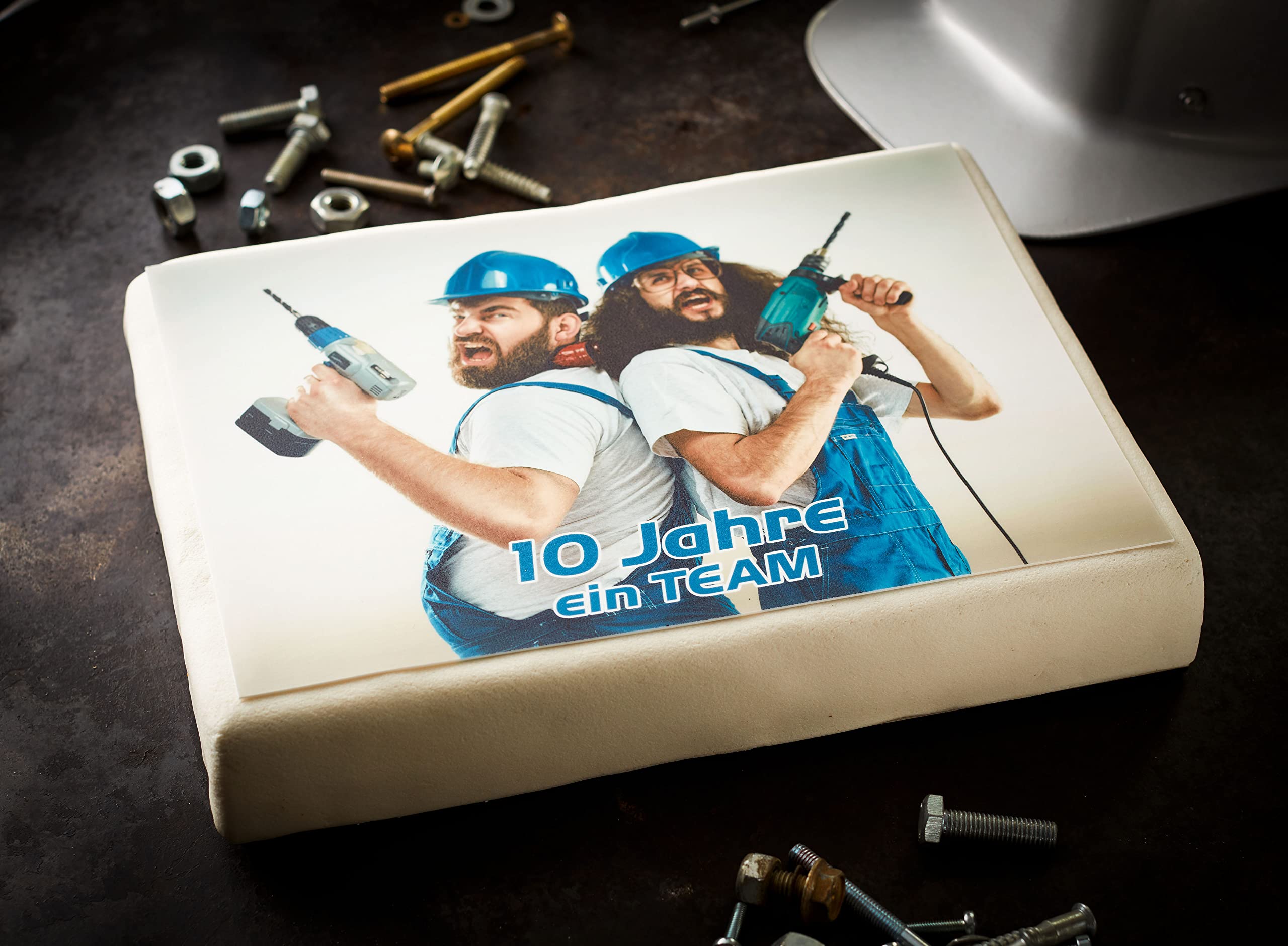Fototorte-24 Fototorte Mit Kakaoboden & Vanille Rollfondant (20 cm x 27 cm) | Tortenboden fertig, Kuchen Deko, Tortenbild essbar eigenes Foto, Tortenaufleger personalisiert