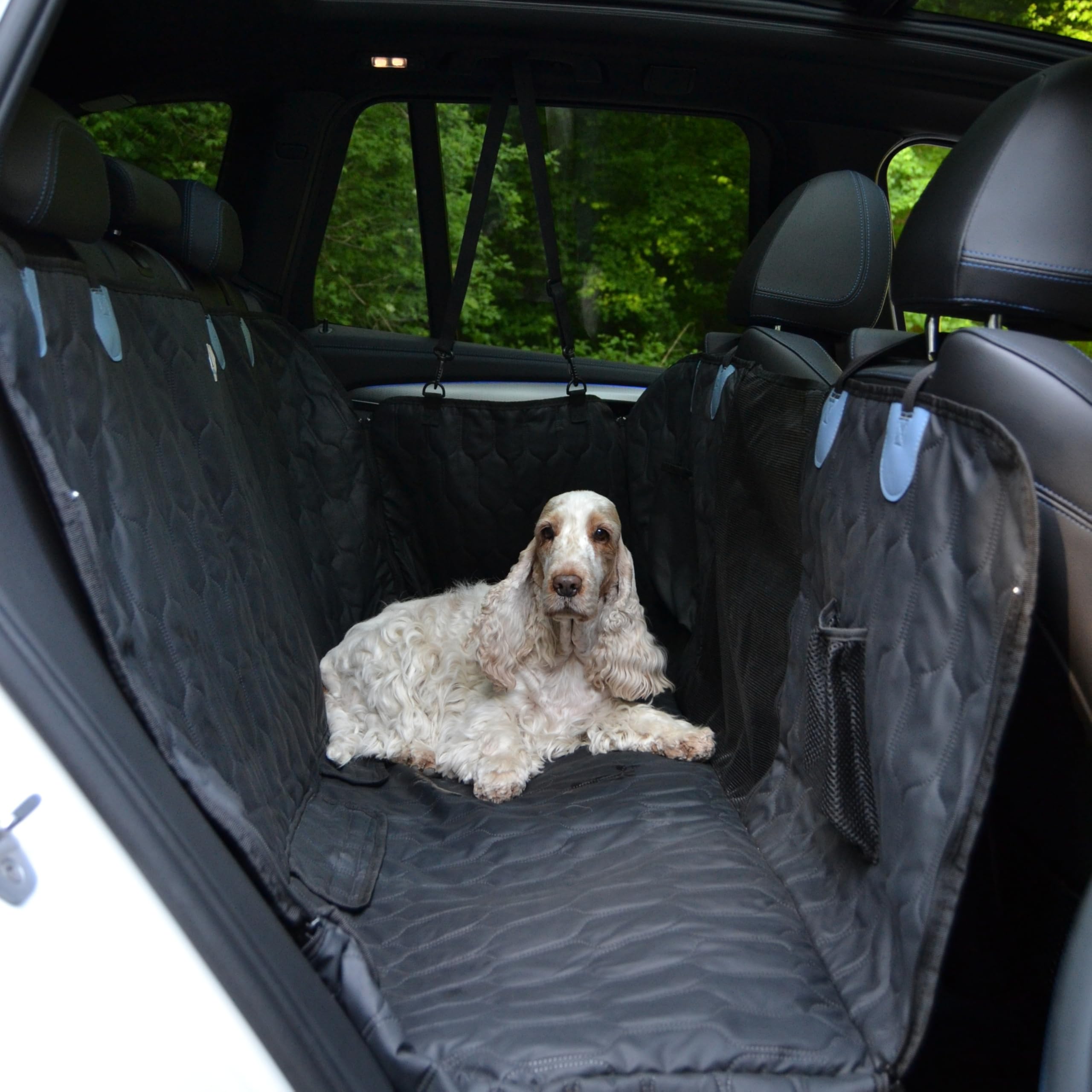 Hundedecke Auto Rückbank - Autoschondecke Hund Rücksitz in edler Lederoptik- ISOFIX-kompatibel, rutschfest, wasserabweisend und pflegeleicht - Universalgröße
