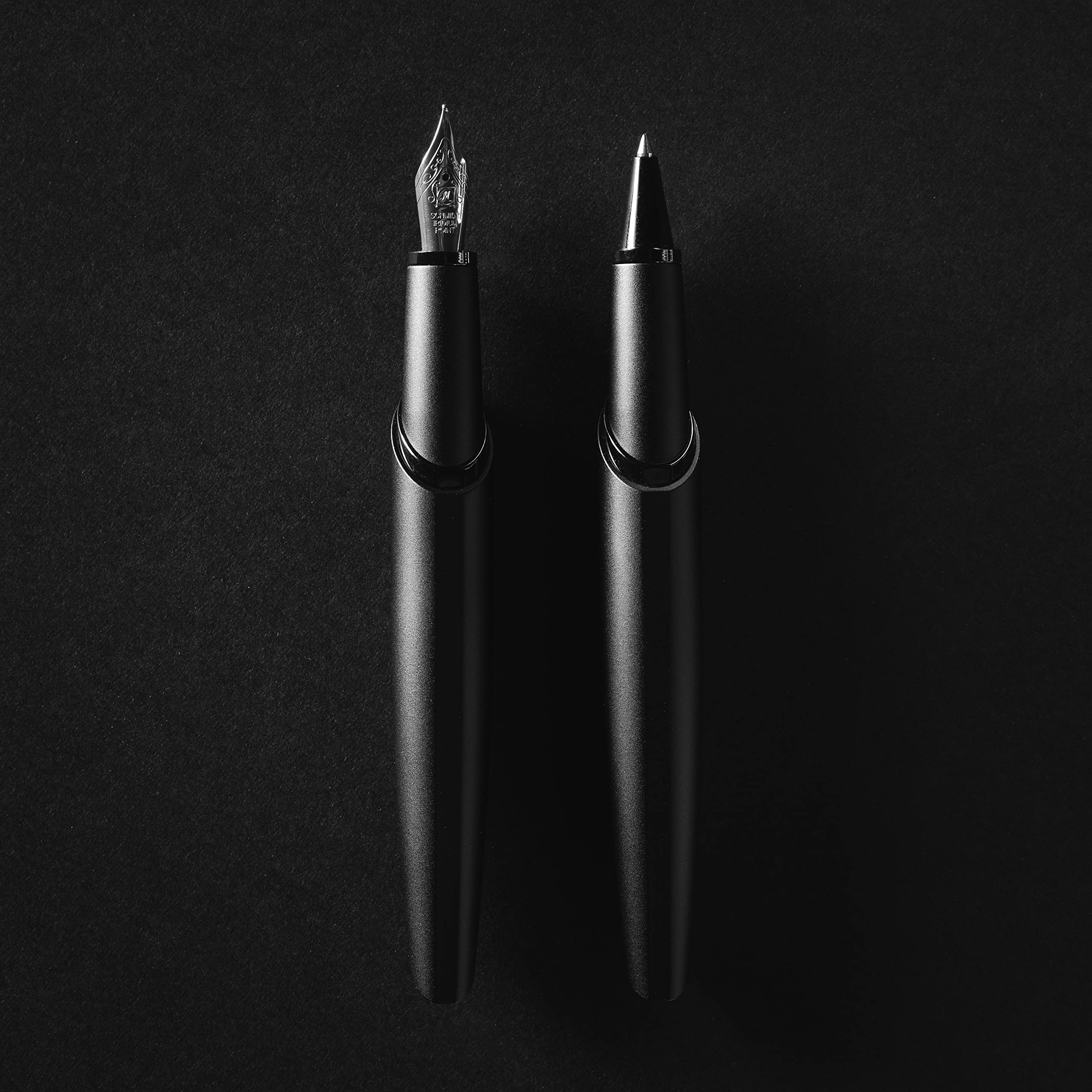 Portaminas y Plumas marca PININFARINA modelo PININFARINA PF TWO ROLLER BLACK