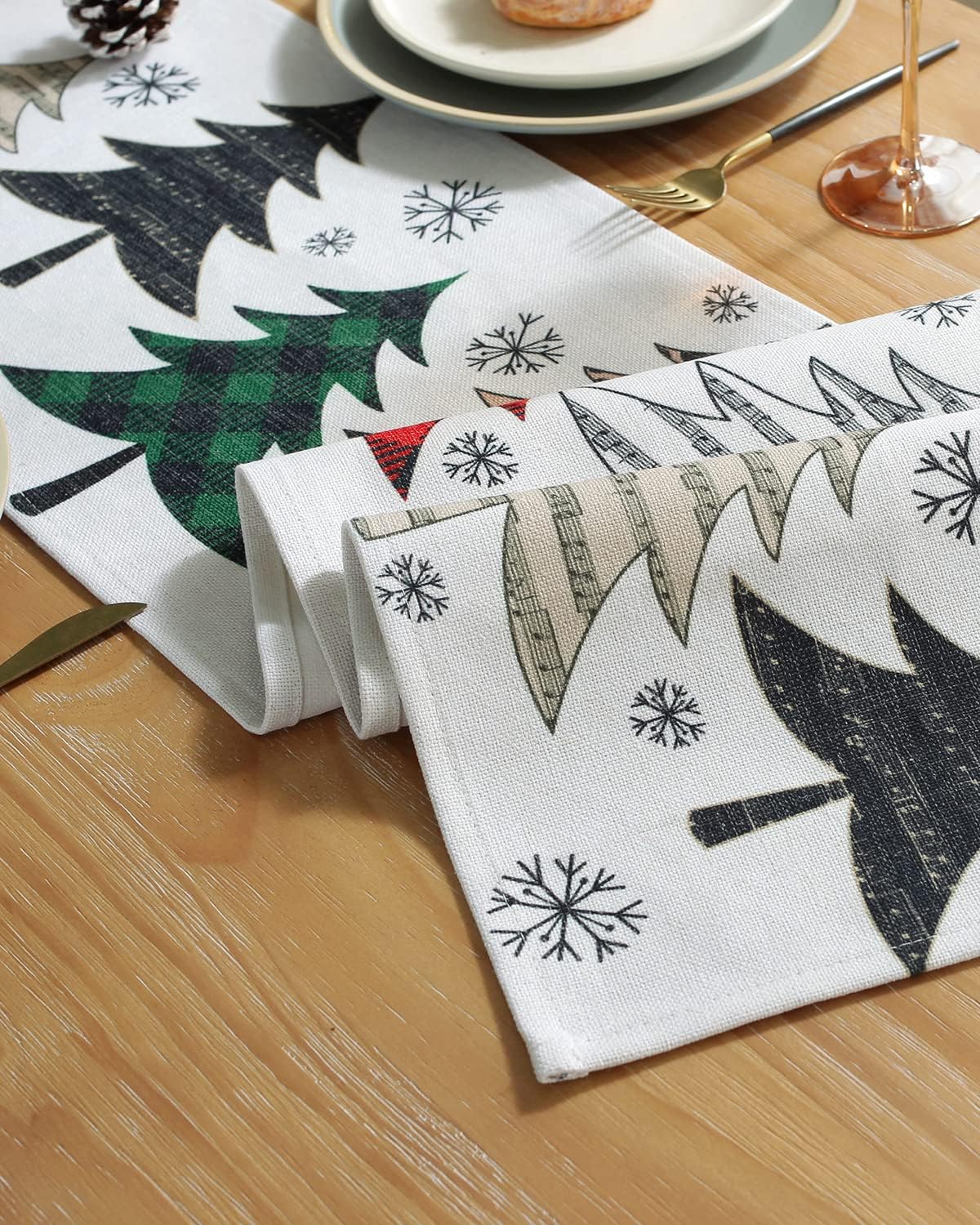Christmas Table Runner 72 Inches Long Christmas Trees Merry Xmas Table Runner for Christmas Decoration Seasonal Winter Holiday Family Dinner Christmas Table Decoration 13 x 72 Inch