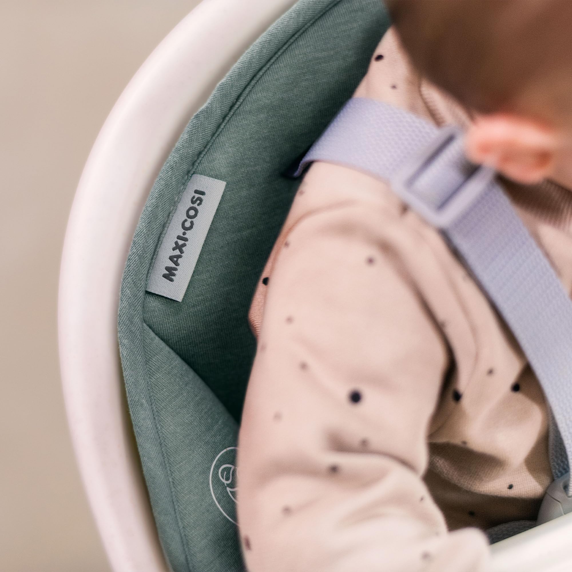 Maxi-Cosi Moa, Chaise Haute 8 en 1, Multi-Usage de 6 Mois à 5 Ans, 0-22 kg Chaise Haute Réglable et Evolutive, Beyond Graphite