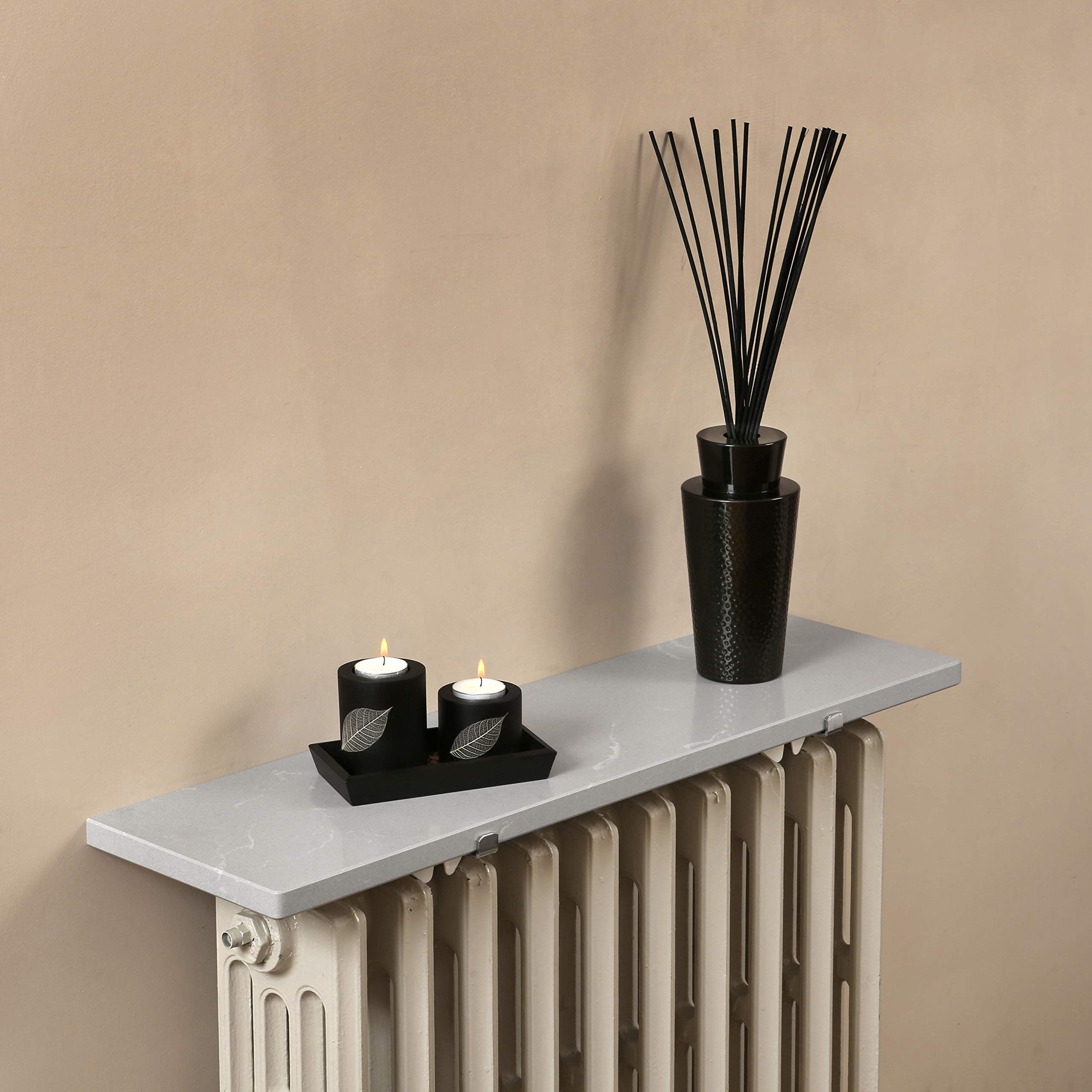 Tablette de radiateur Cloudy anti-poussière quartz 20x70