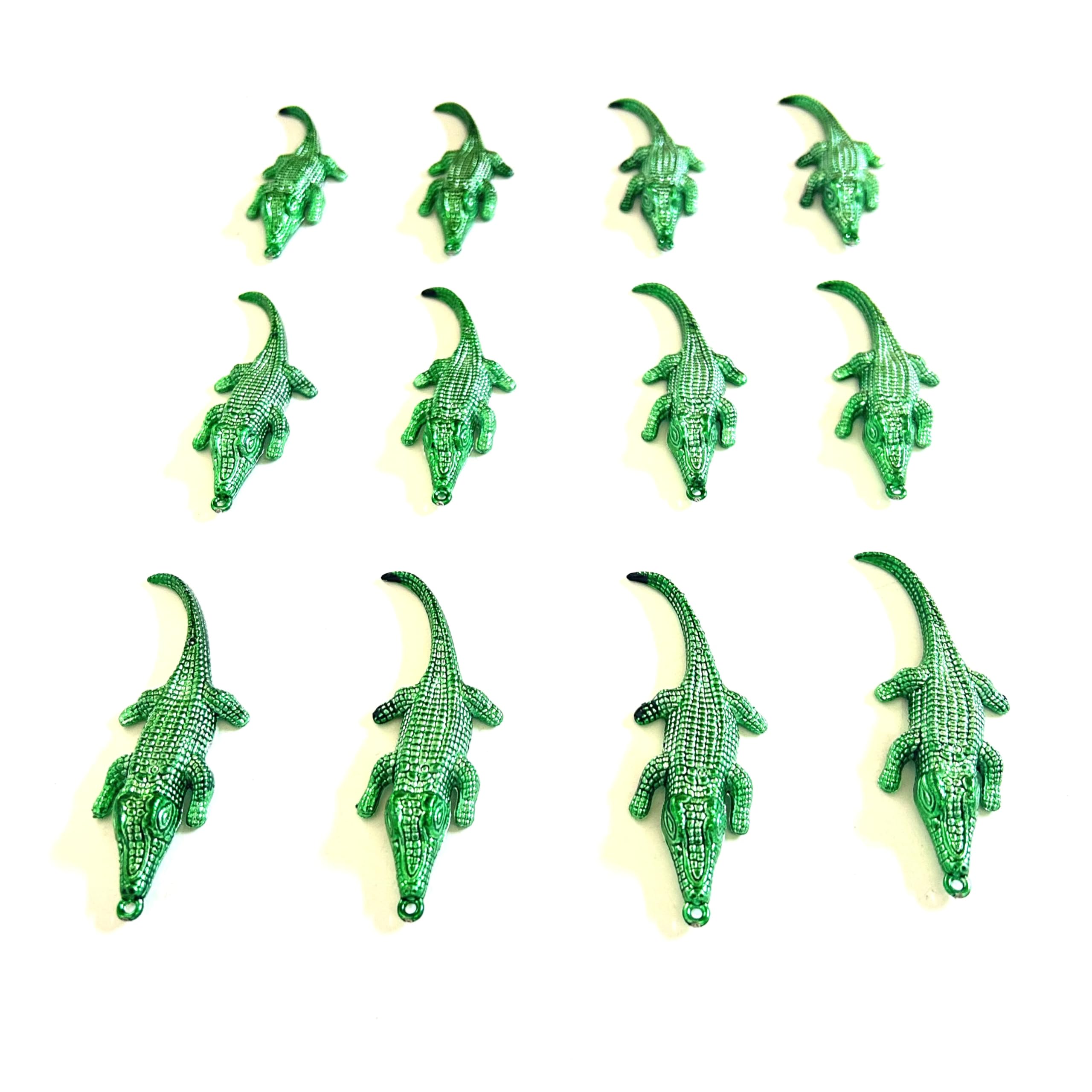 GZYSSL 24 Pcs Mini Plastic Alligator Boil Party Supplies Green Alligator Seafood Boil Party Decorations