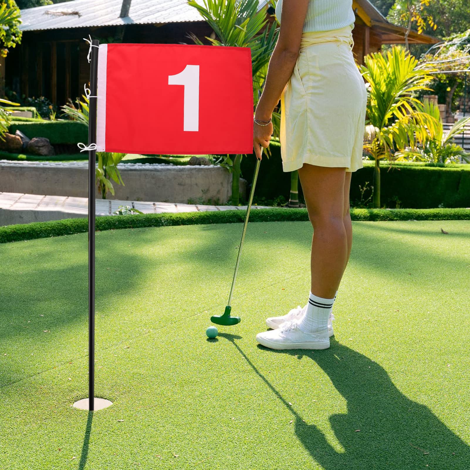 BESPORTBLE 2Pcs Golf Flaggen Übungsnummer 1 Und 2 Golfflaggen Traning Golf Peg- Flaggen Tragbare Golfzielflaggen für Den Hinterhof im Freien im Freien im Freien im Freien im Freien im Freien